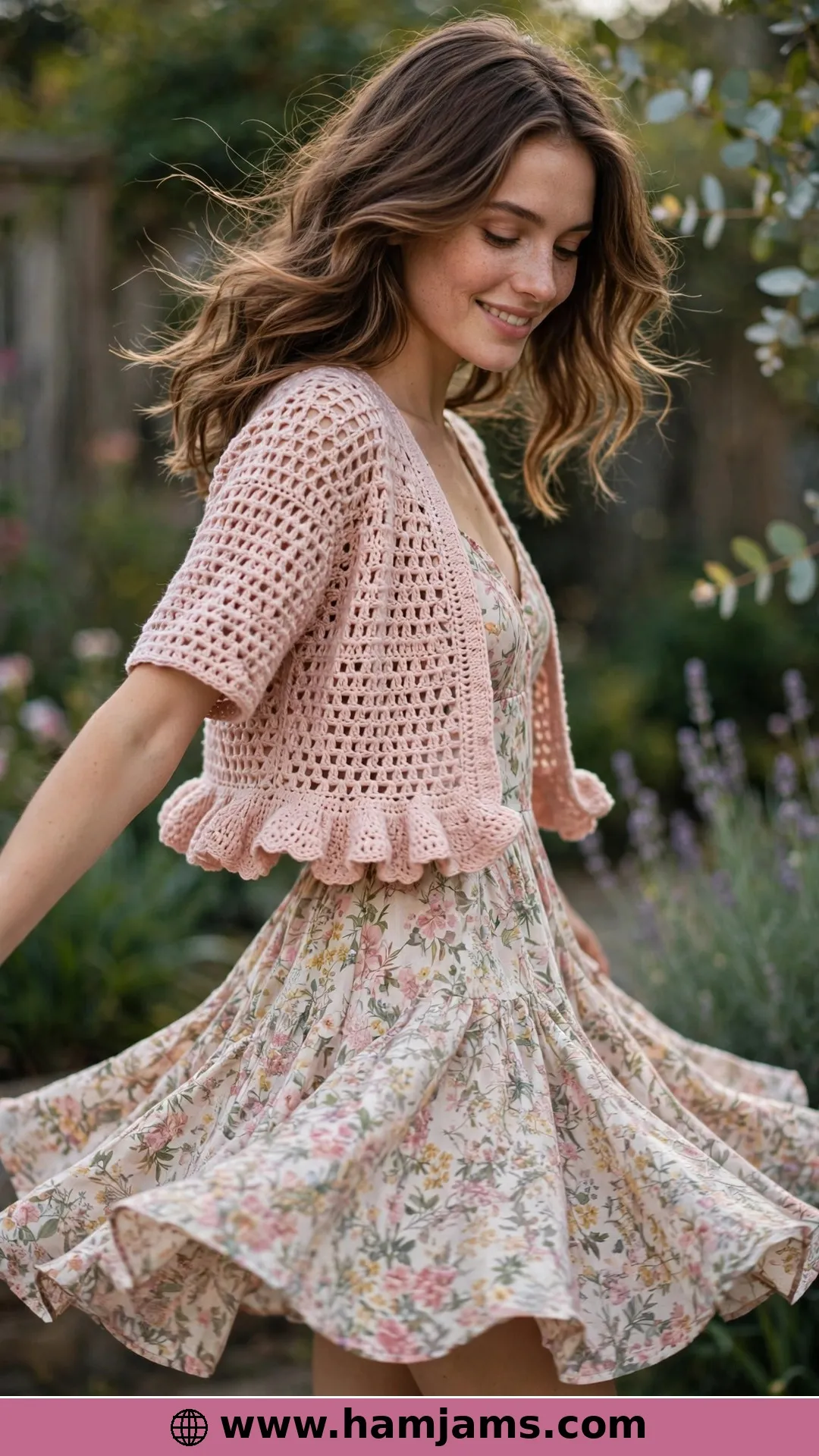 A Ruffled Hem for Dress Lovers