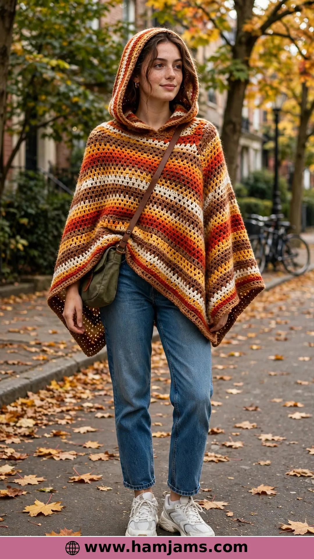 The Beginner Hooded Poncho in a Single Stitch