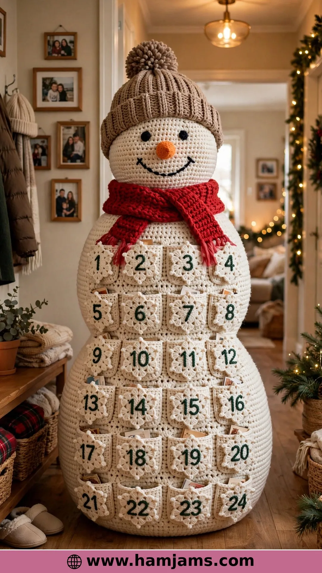The Giant Snowman With Rearrangeable Pockets