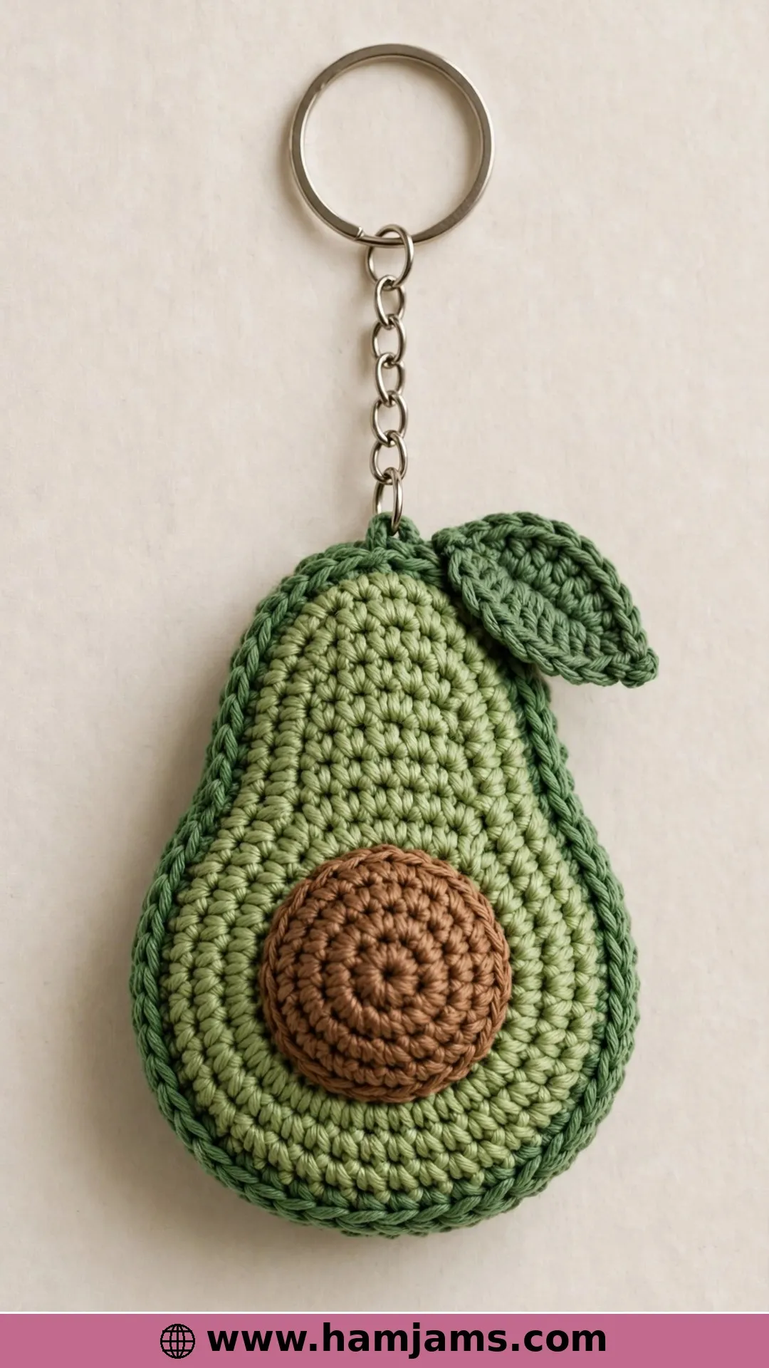 A Bilingual Ravelry Keychain