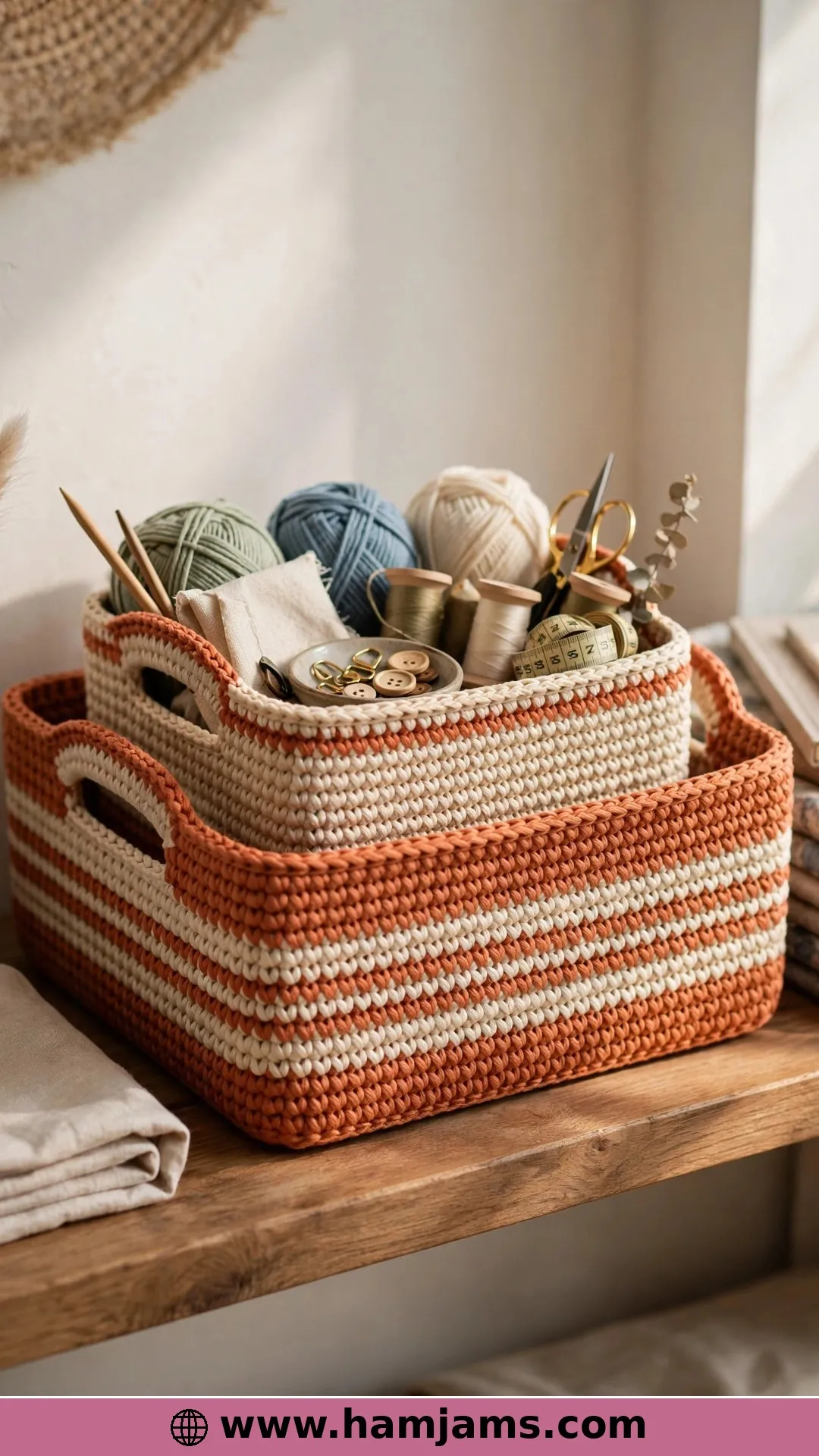 Rectangular Nesting Baskets With Built-In Handles