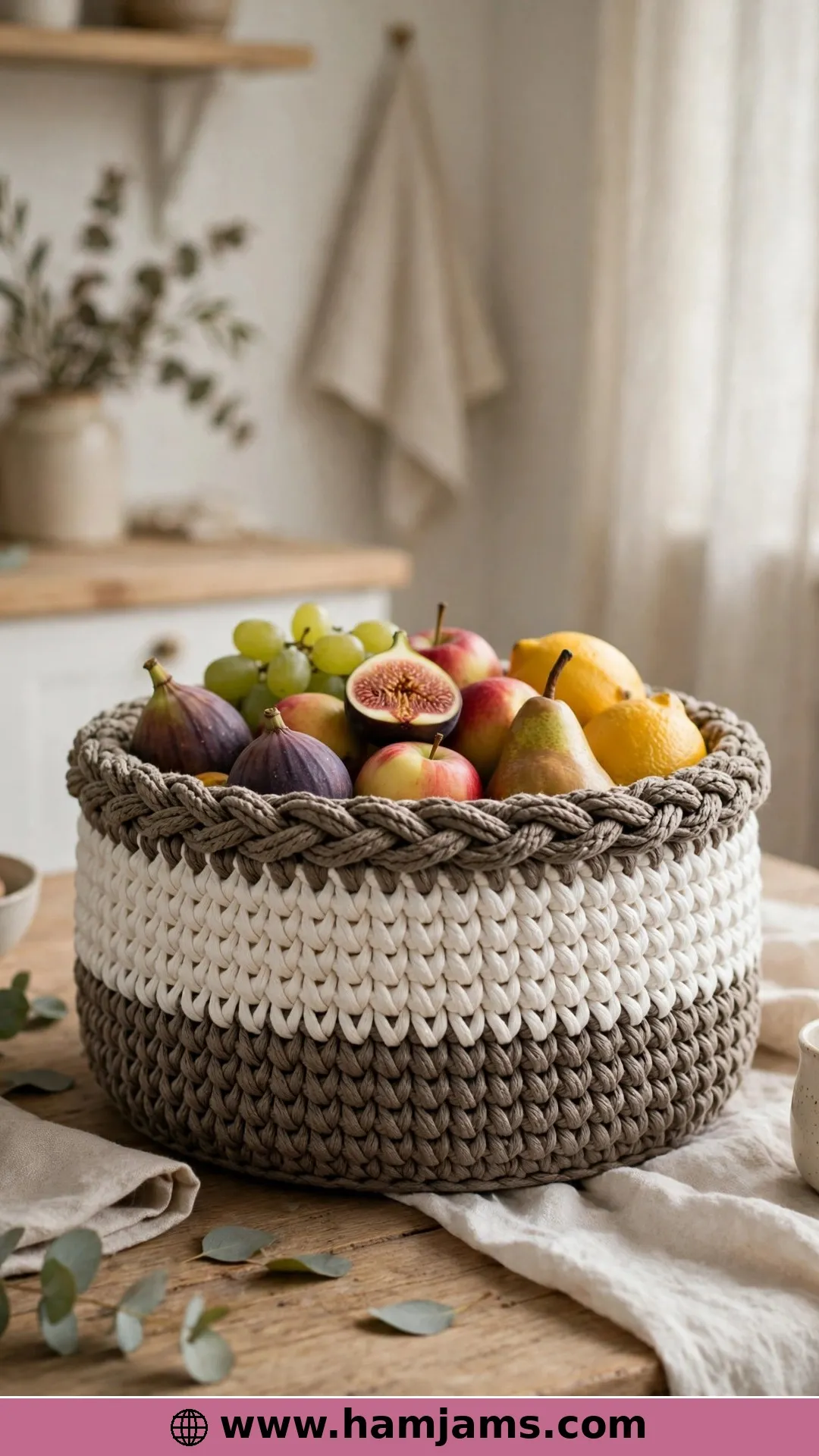 Can Can: The Two-Tone DROPS Basket