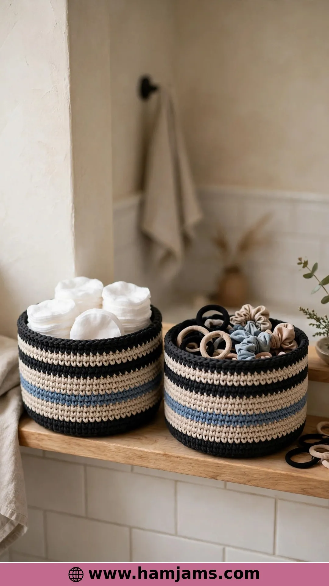 The Maia Basket in Striped Cotton