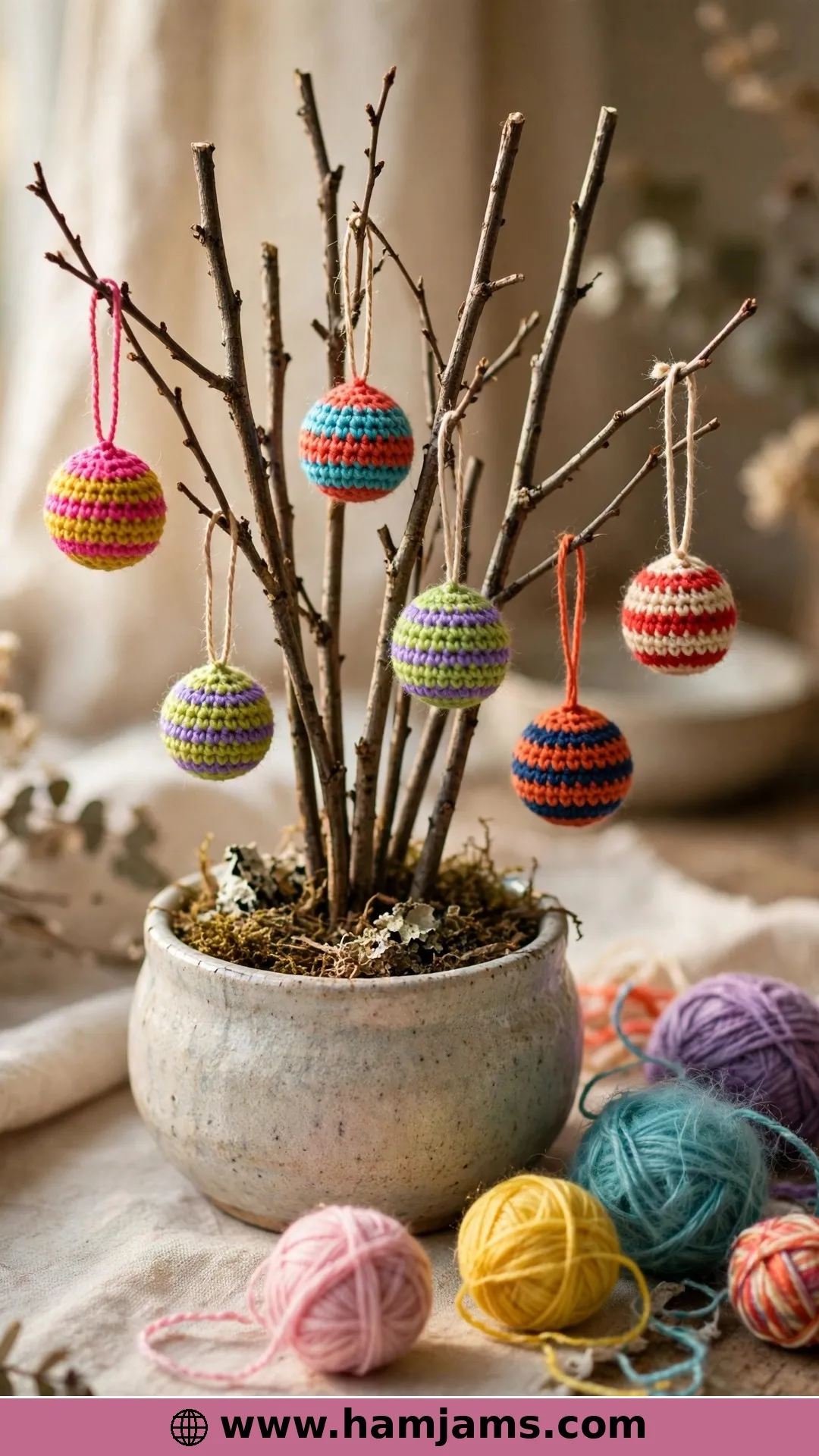 Mini Baubles from Leftover Sock Yarn