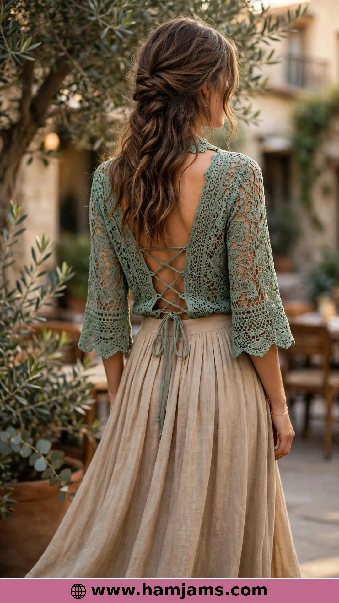 The Mandarina Tie-Back Blouse