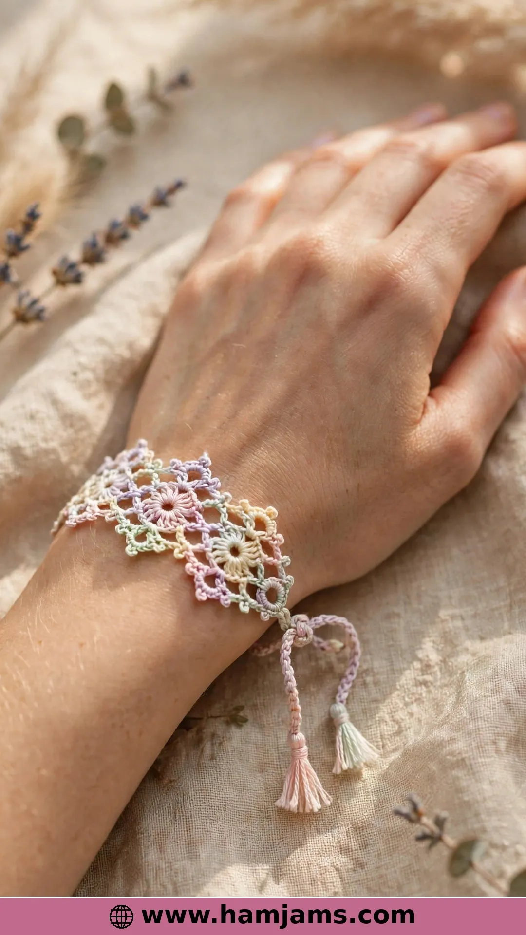 The Lacy One That Fits Every Wrist
