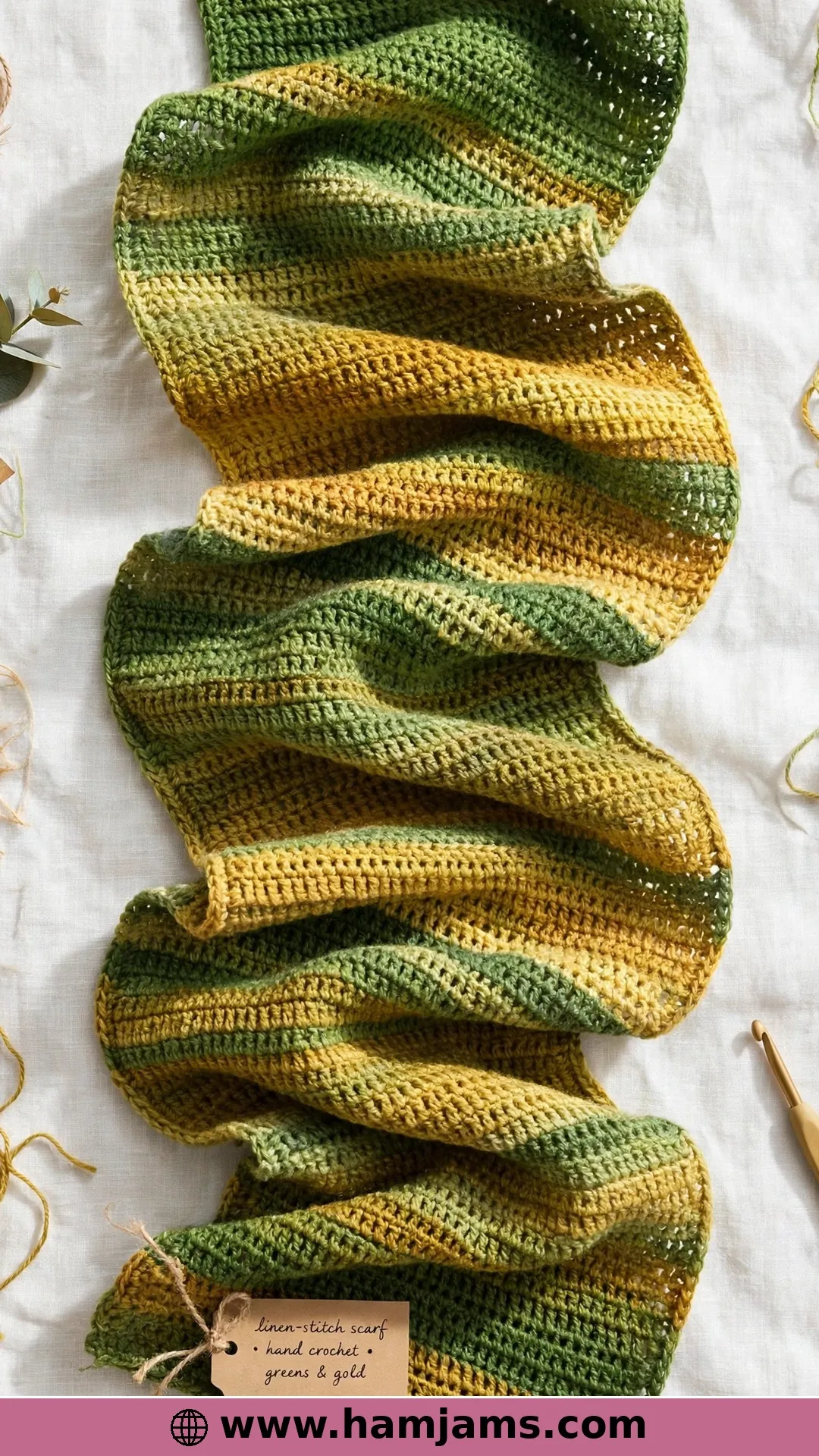 The Scarf That Changes Colour Like Its Namesake