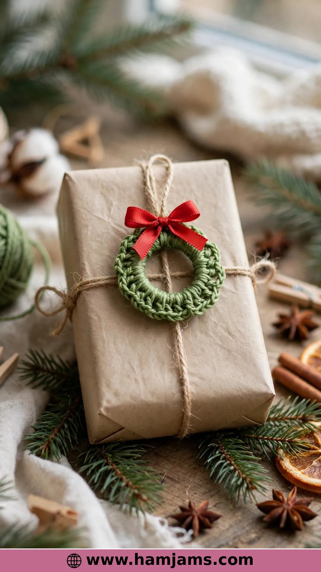The Tiniest Wreath With a Bow