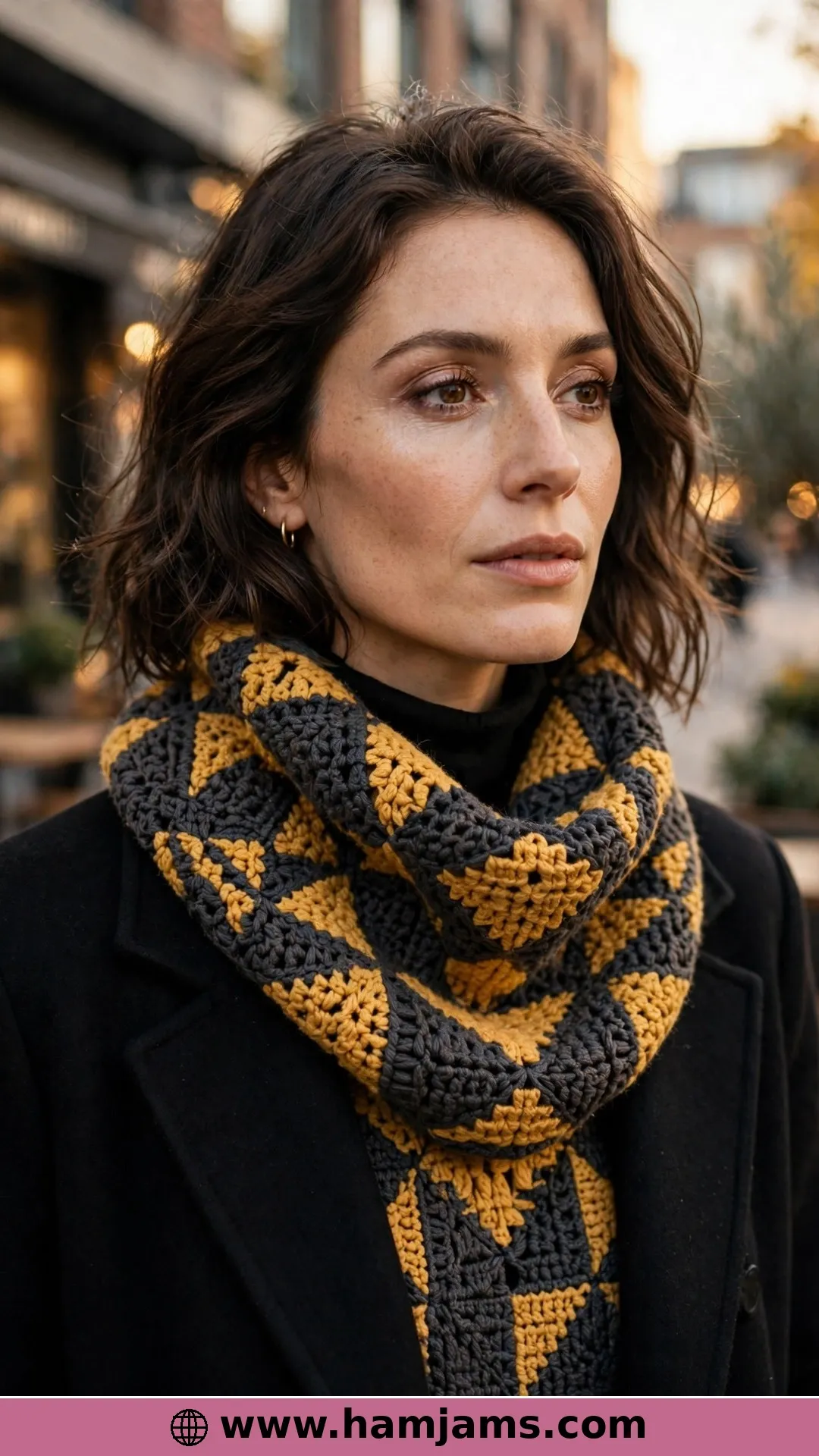 Mosaic Colourwork, Seamless in the Round