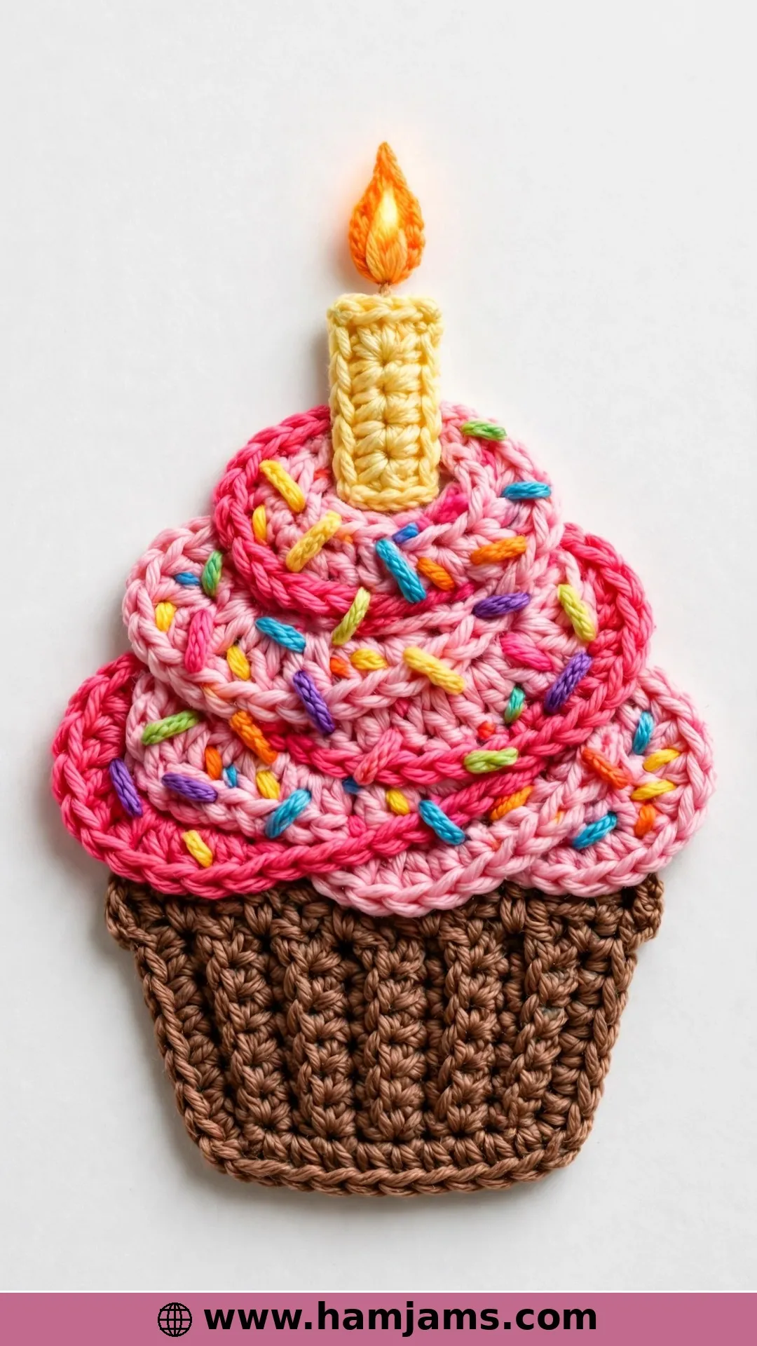 A Cupcake and Candle Appliqué for Birthdays