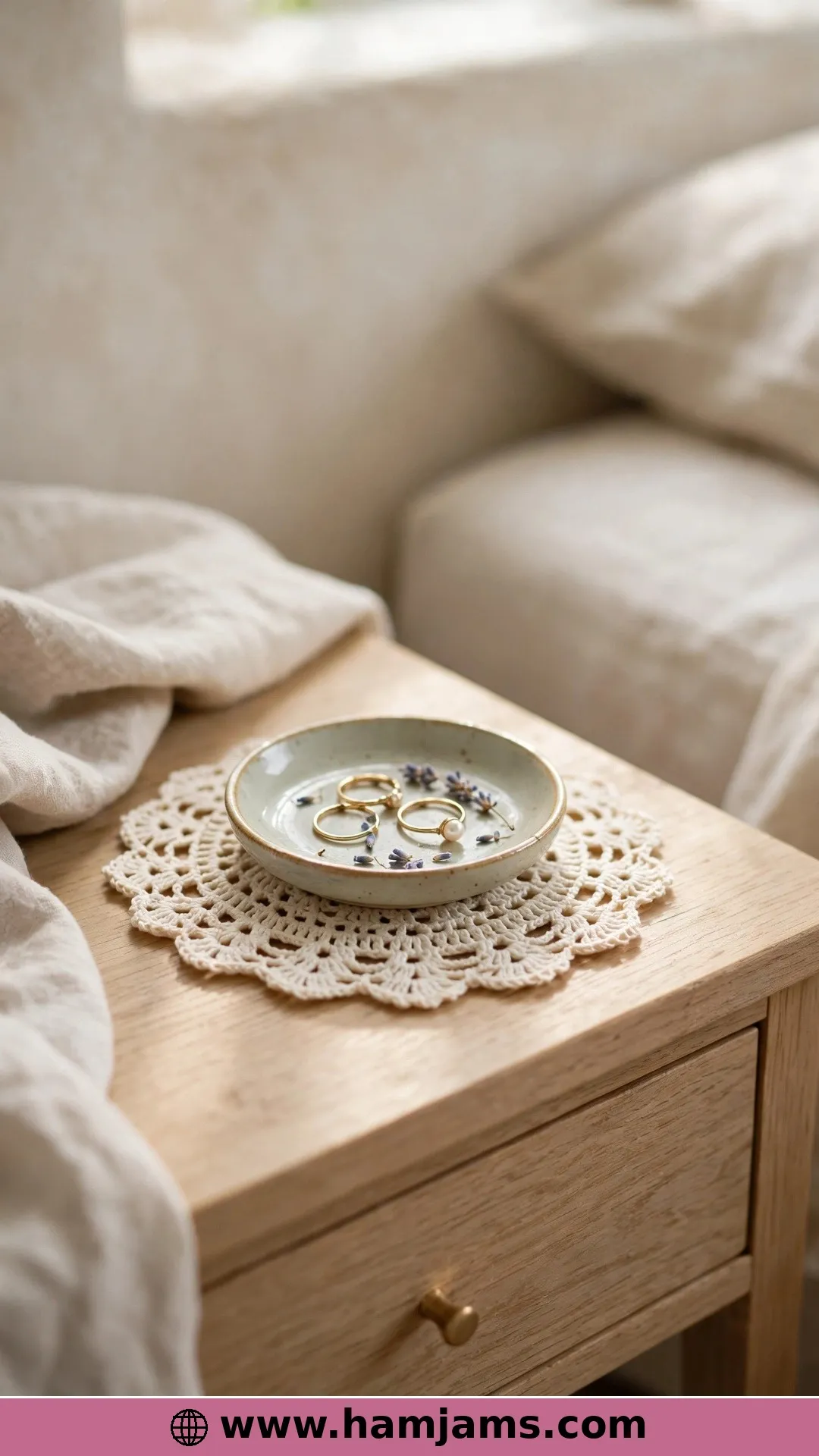 A Quick Little Charmer for the Bedside Table