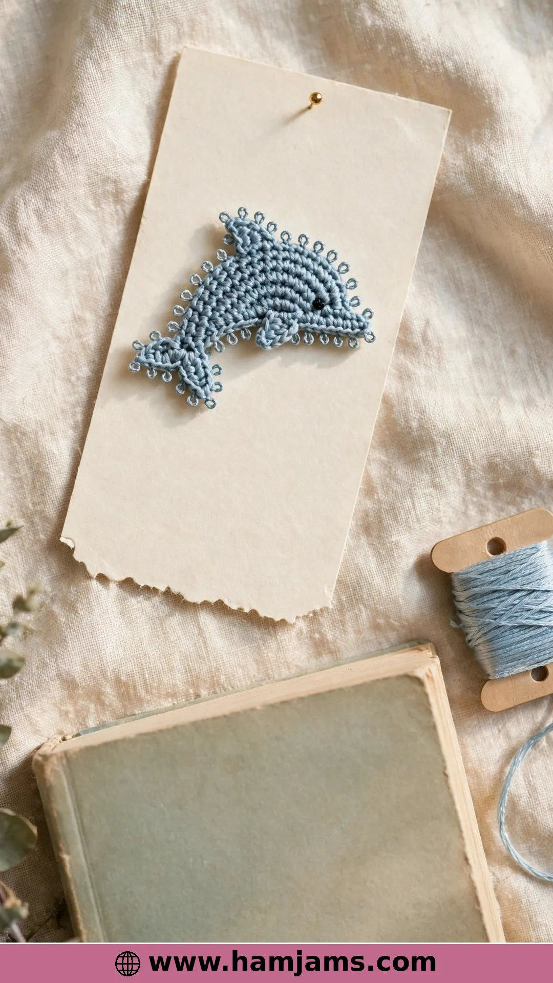 A Tiny Appliqué with a Picot Edge
