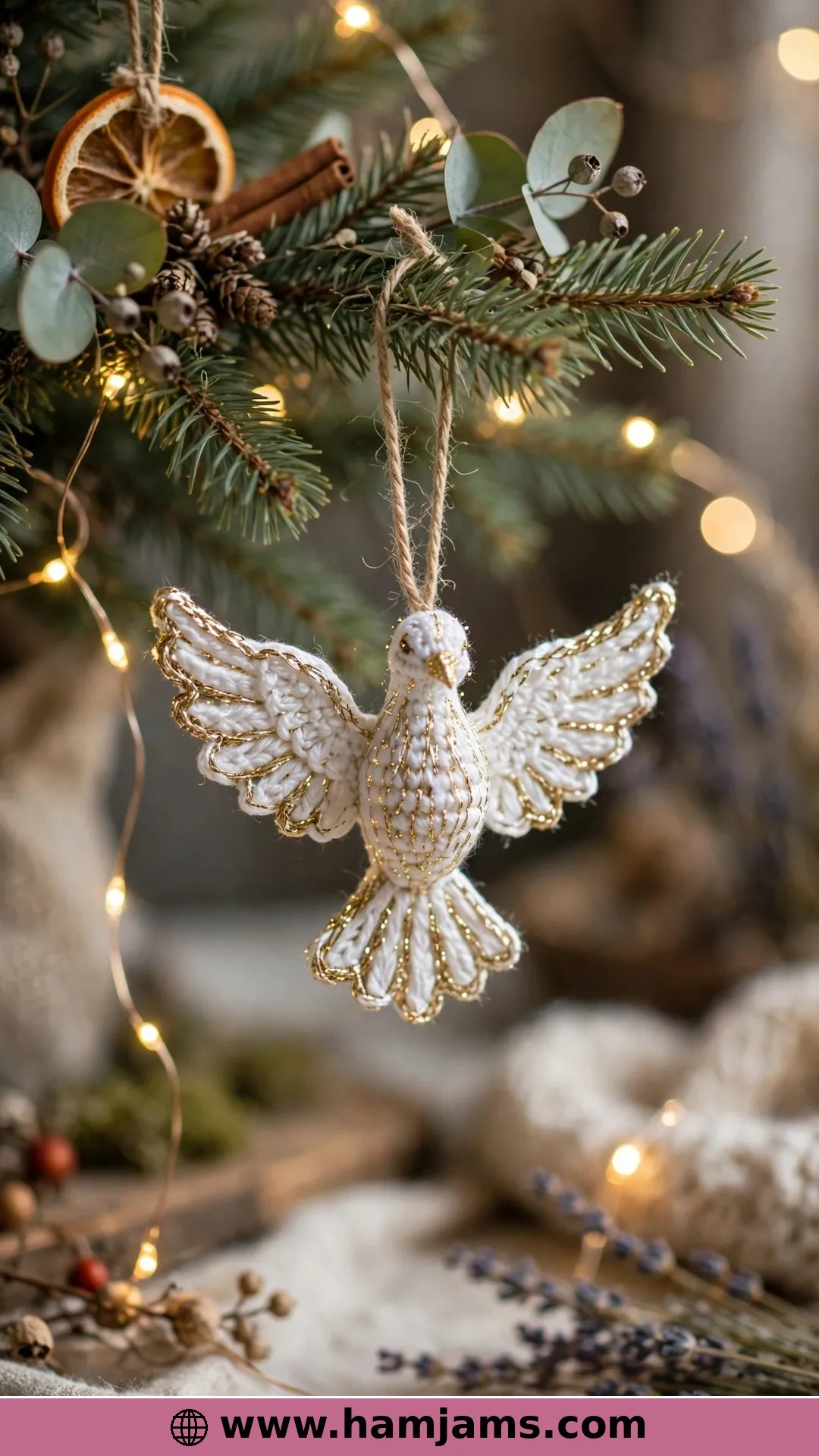 The Little Holiday Dove in Shimmering Yarn