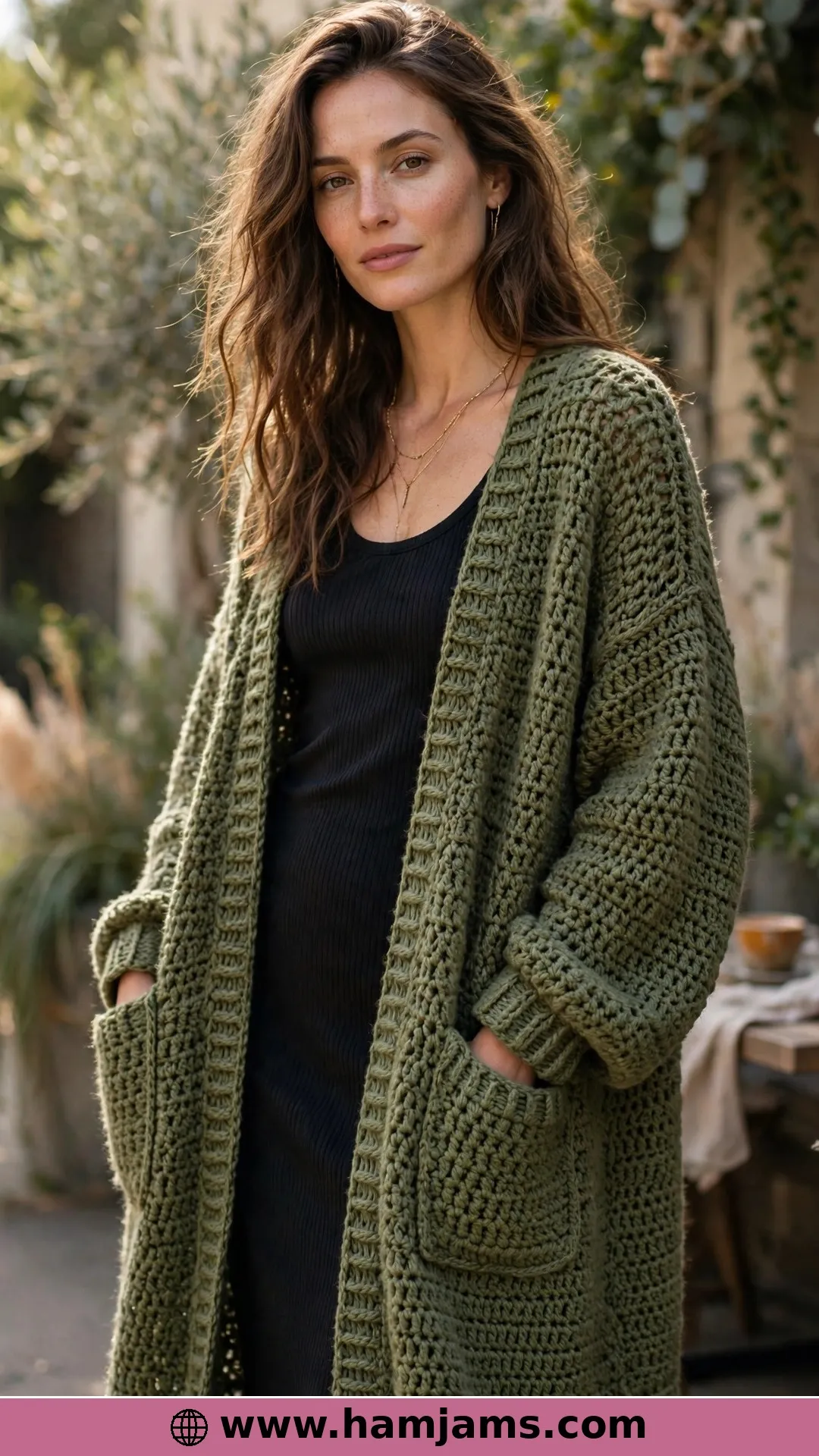 Oversized, Pocketed and Made With Any Yarn (Video Tutorial)