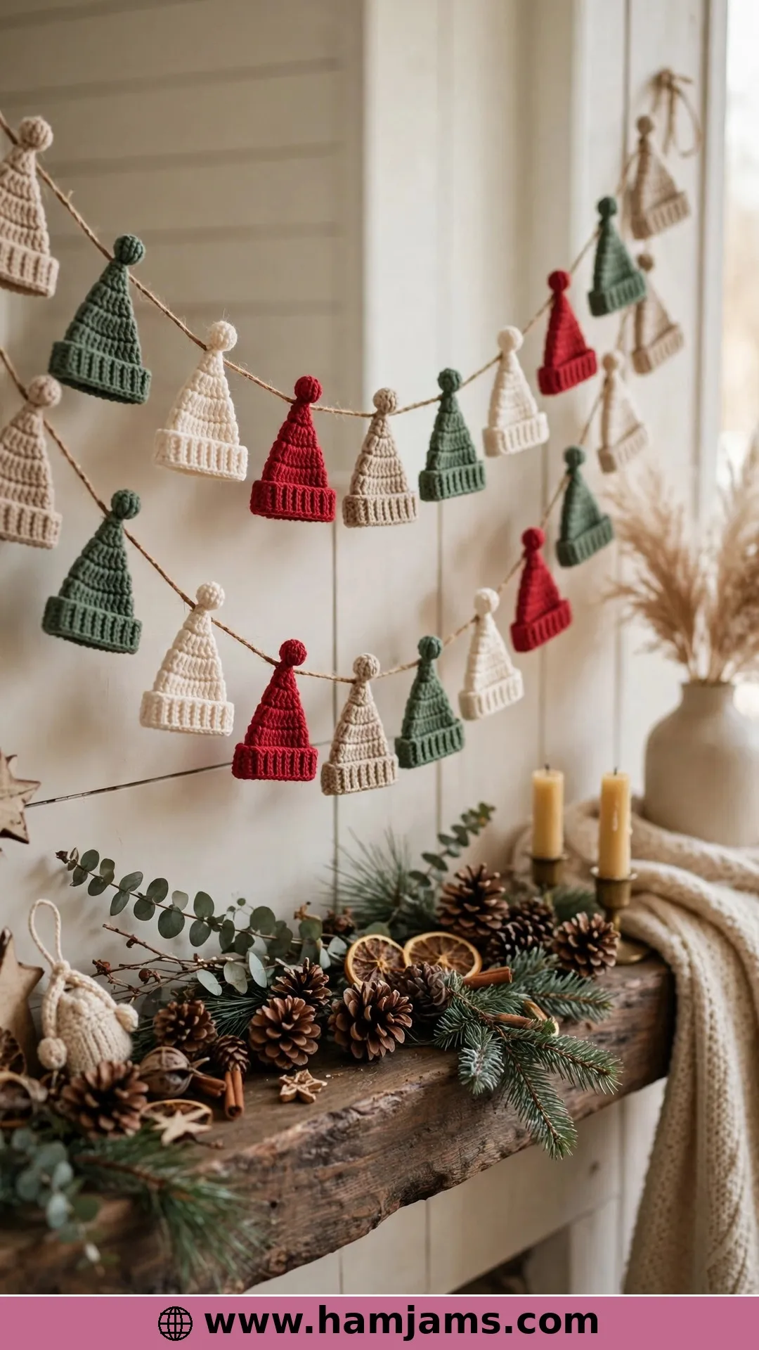 The Tiny Elf Hat for Garlands