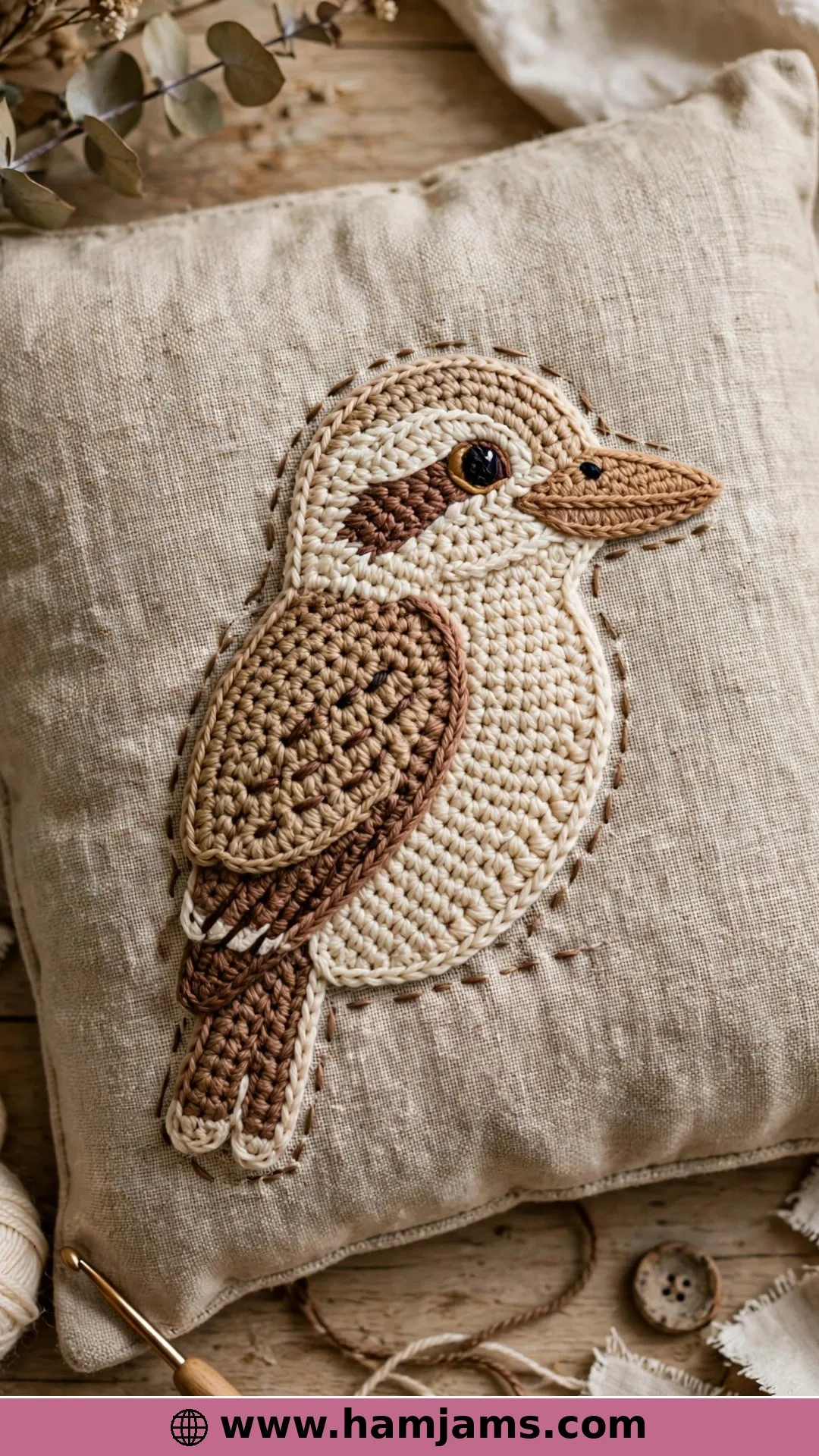 A Kookaburra Applique to Sew Anywhere