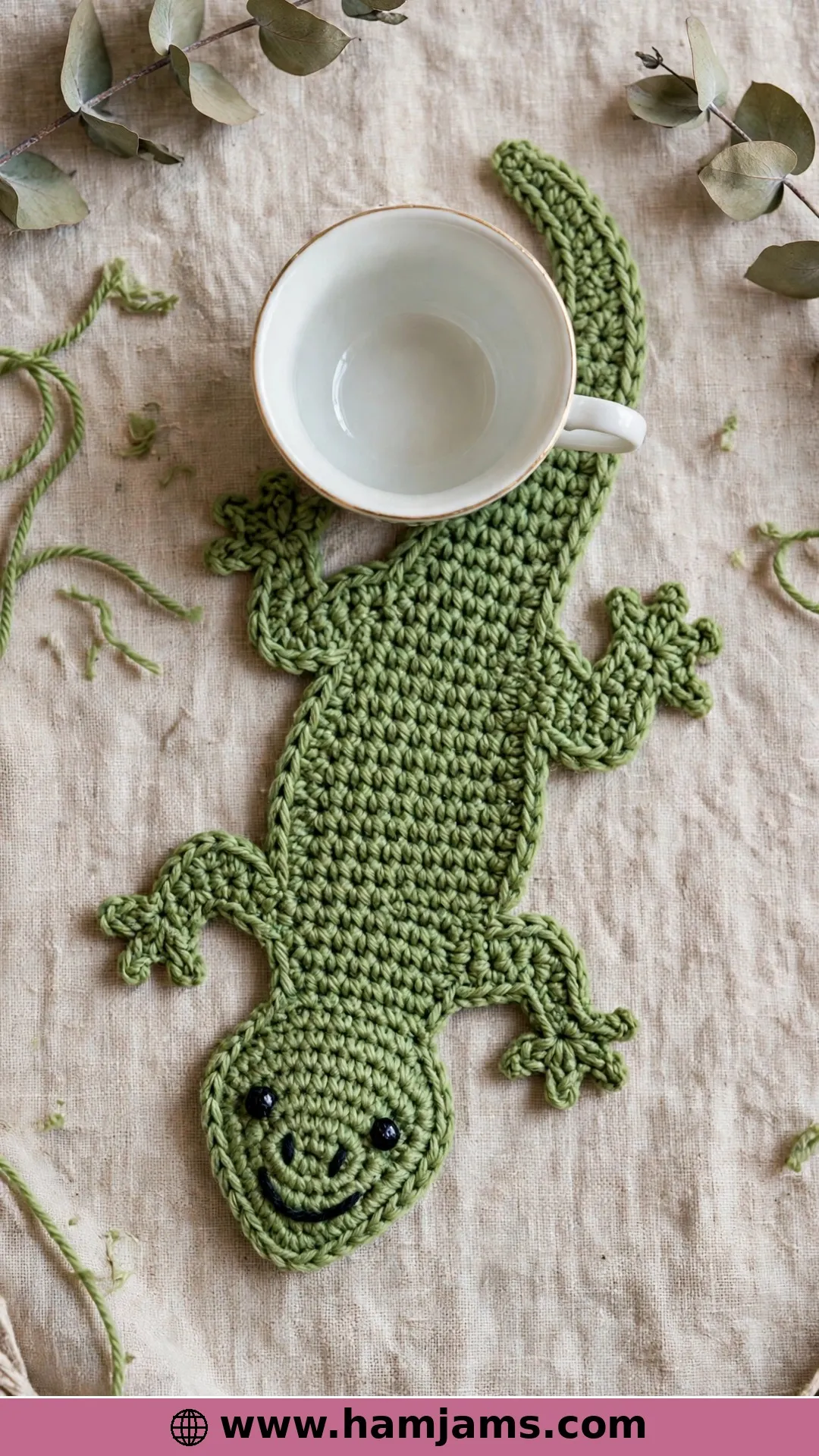 A Beginner-Friendly Lizard Coaster from Video