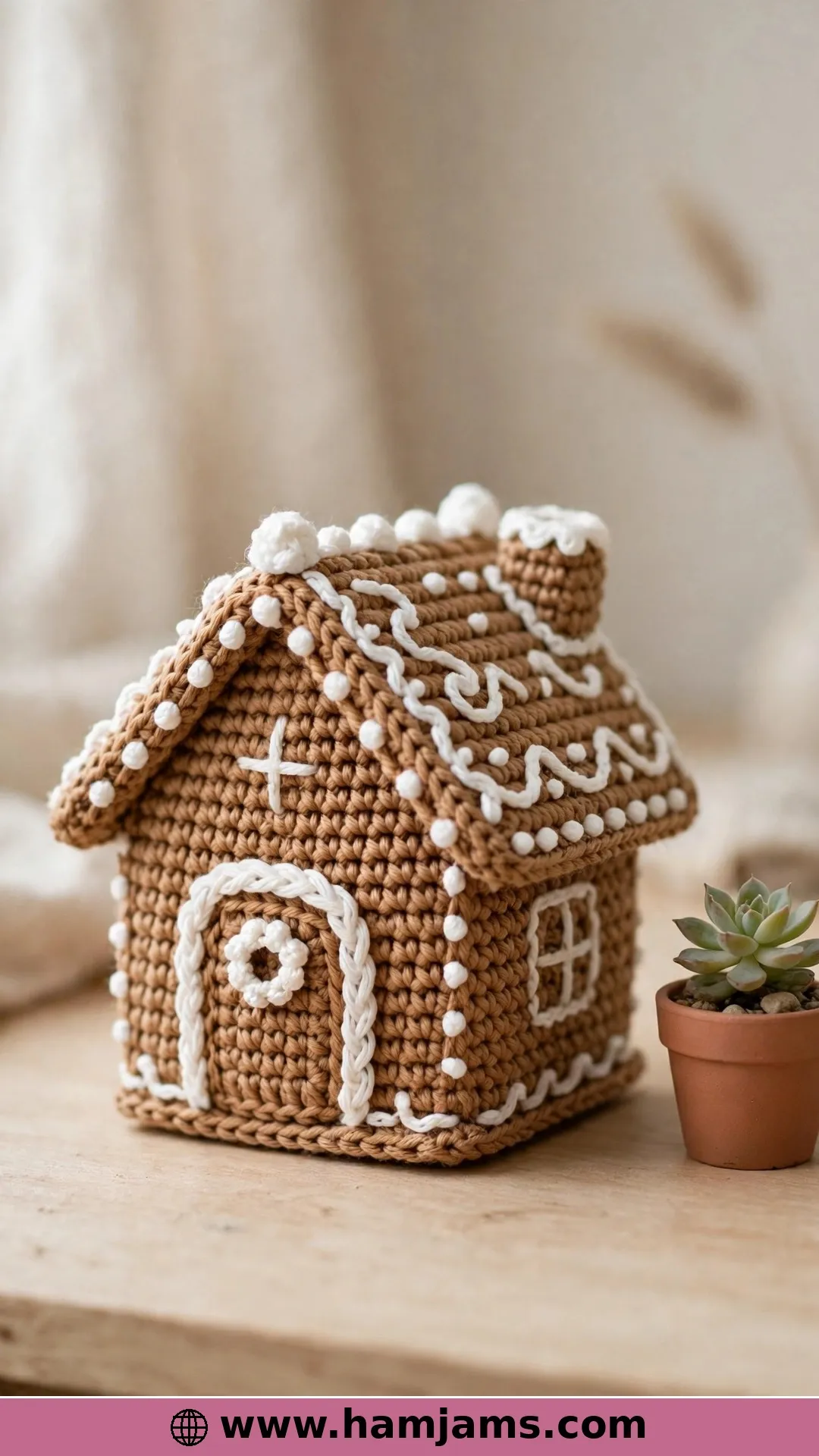 Lion Brand's Easy Five-Inch Amigurumi House