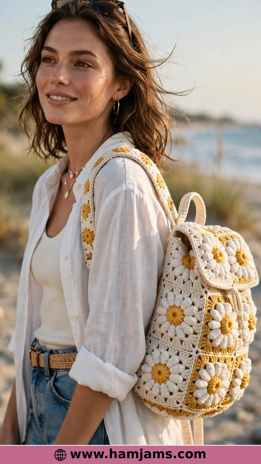 The Daisy Backpack With Popcorn Petals