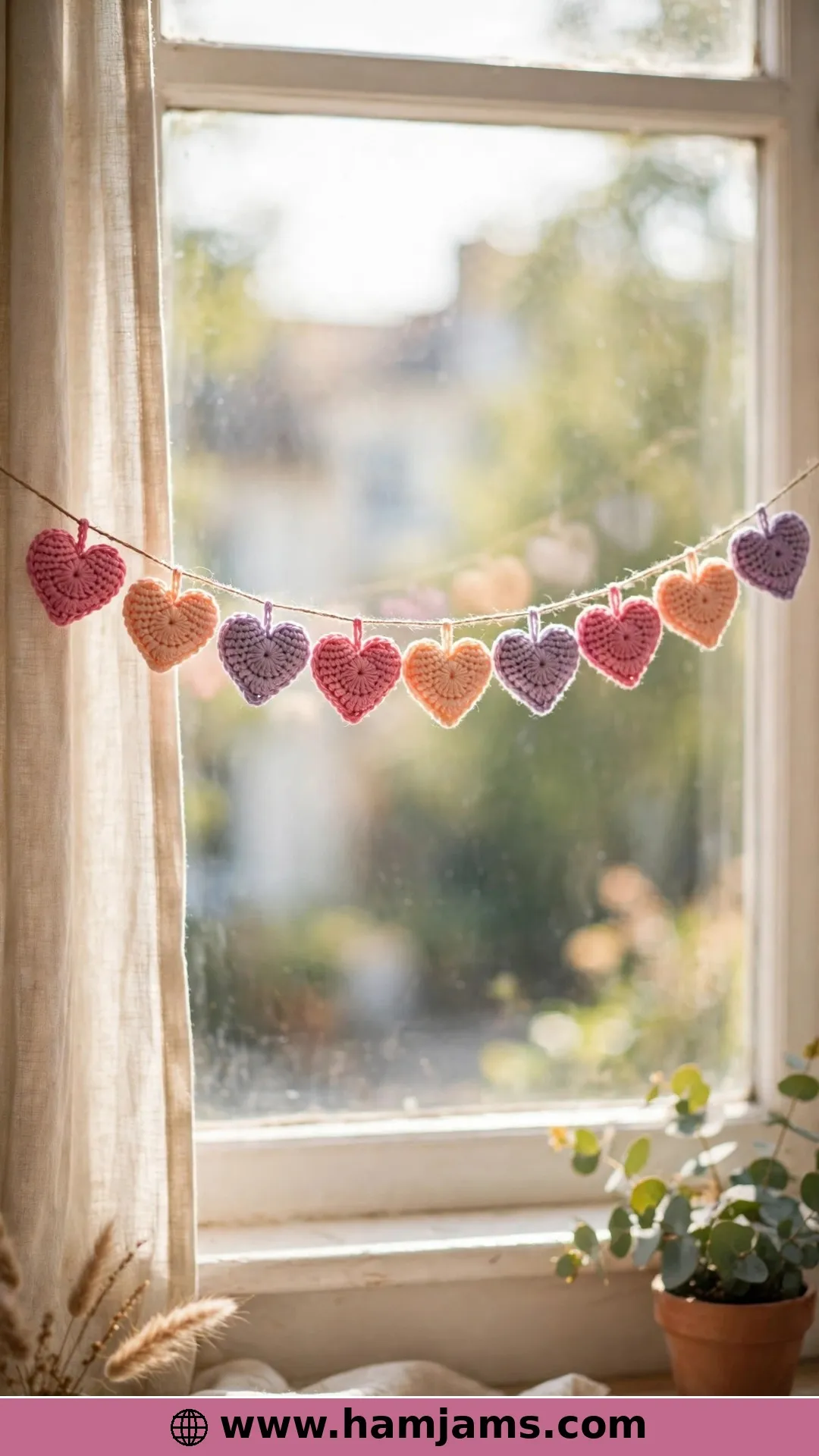 The Fifteen-Minute Heart With a Picot Point