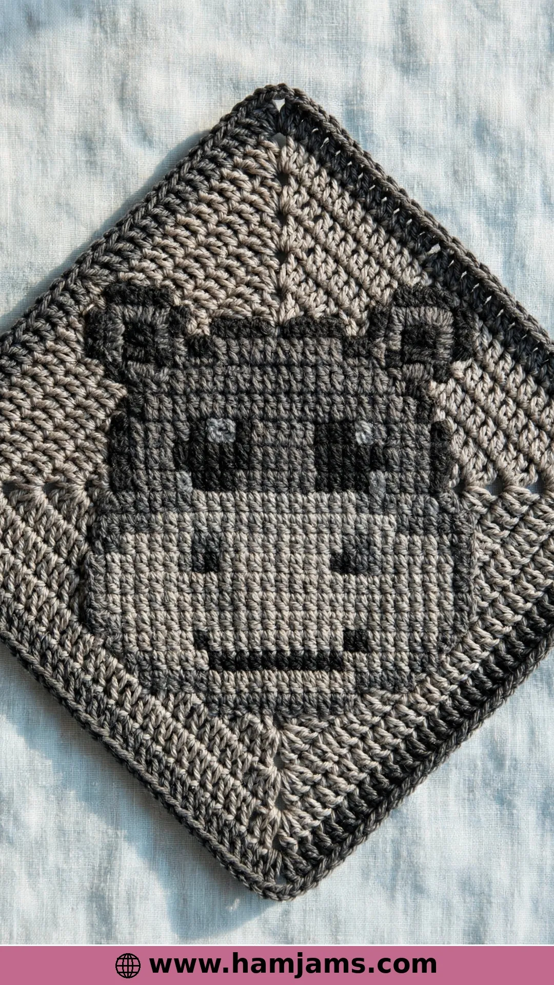 The Hippo C2C Square for a Wildlife Blanket