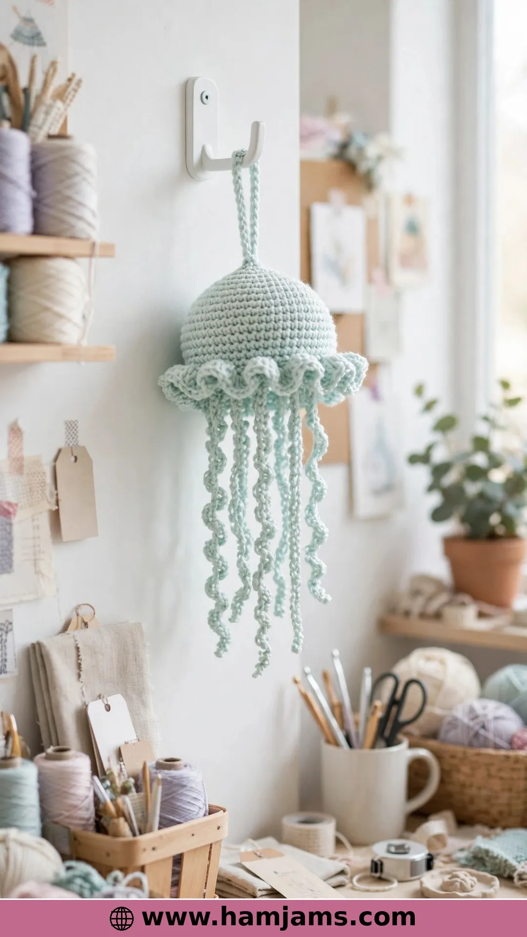 Jenni, the One-Piece Beginner Jellyfish