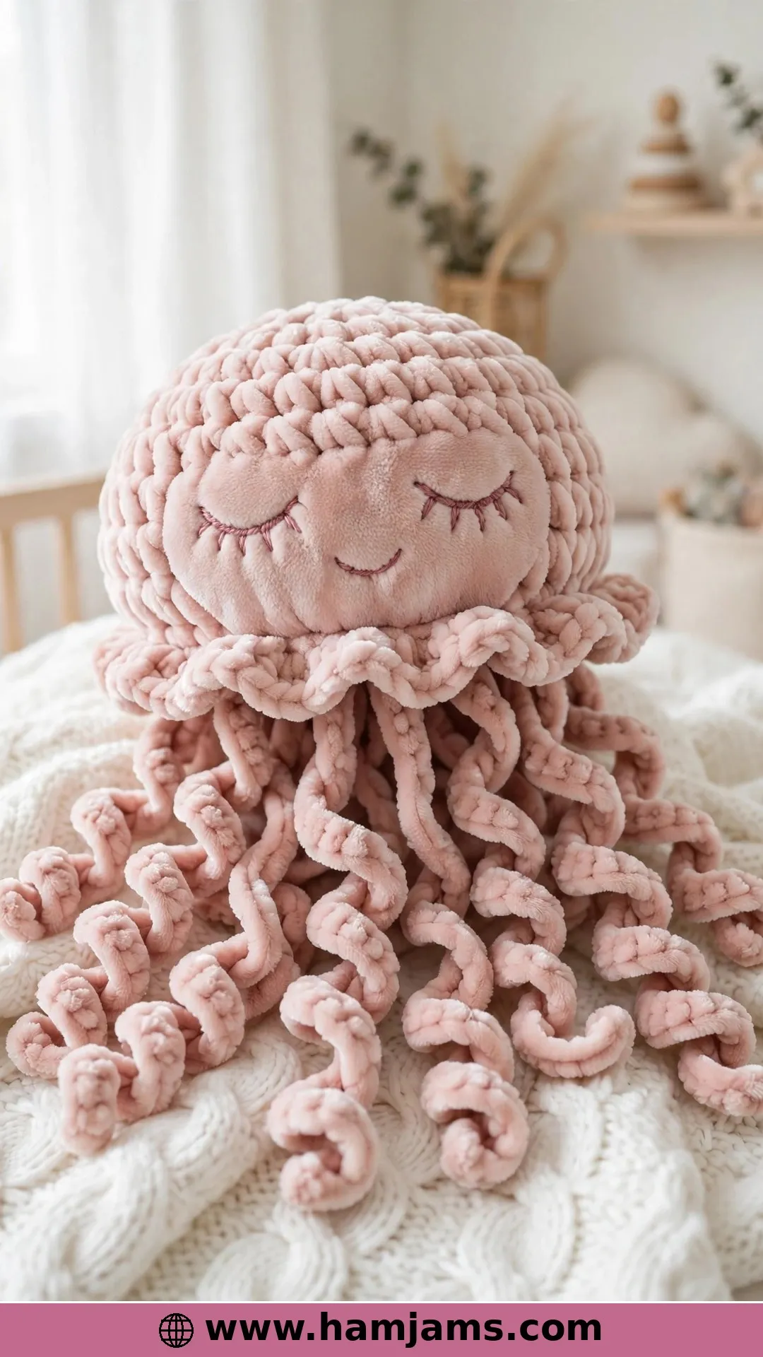 The Sleepy Chunky Velvet Jellyfish