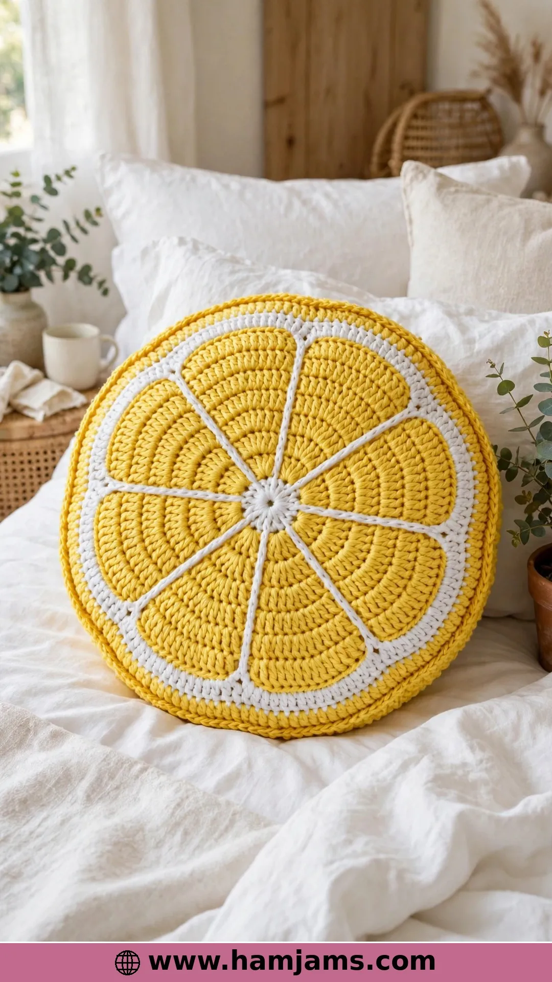 The Deco Slice Pillow