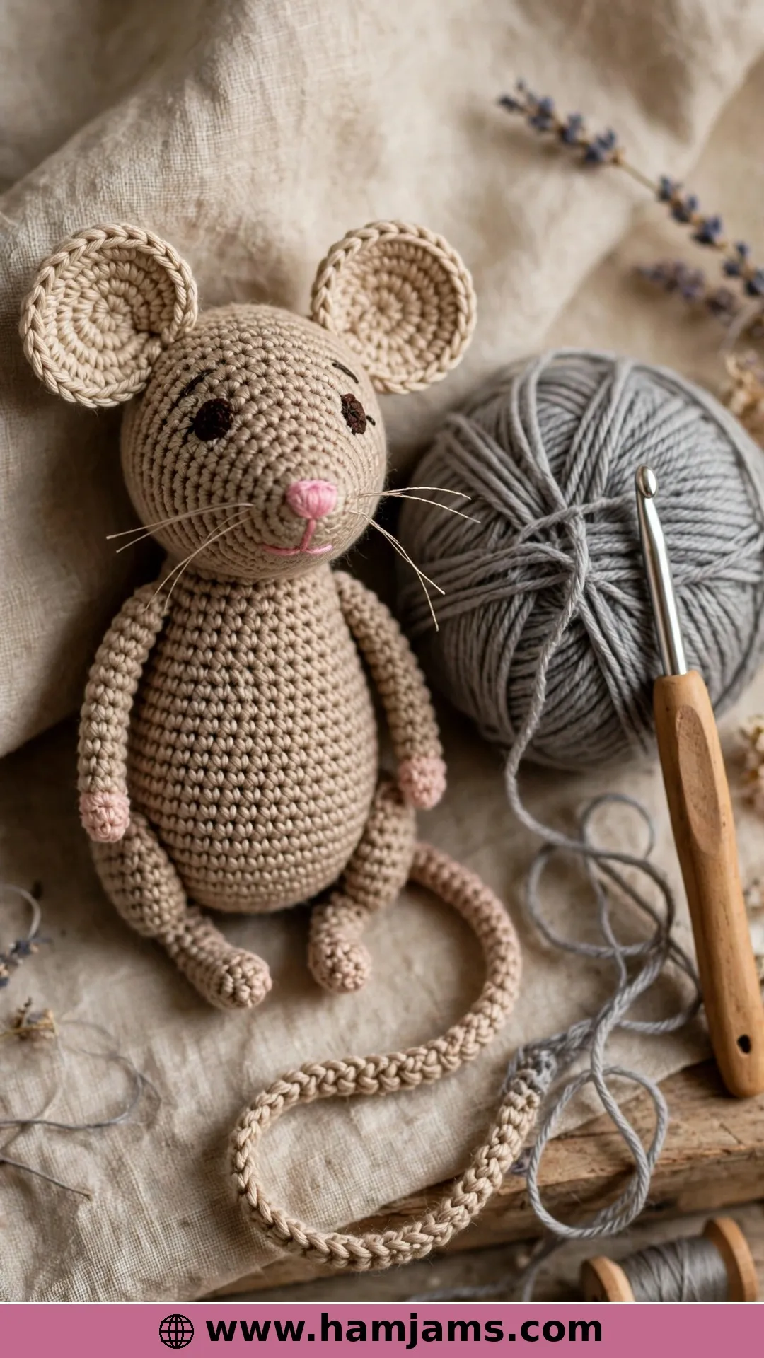 The Classic Mouse, Piece by Piece