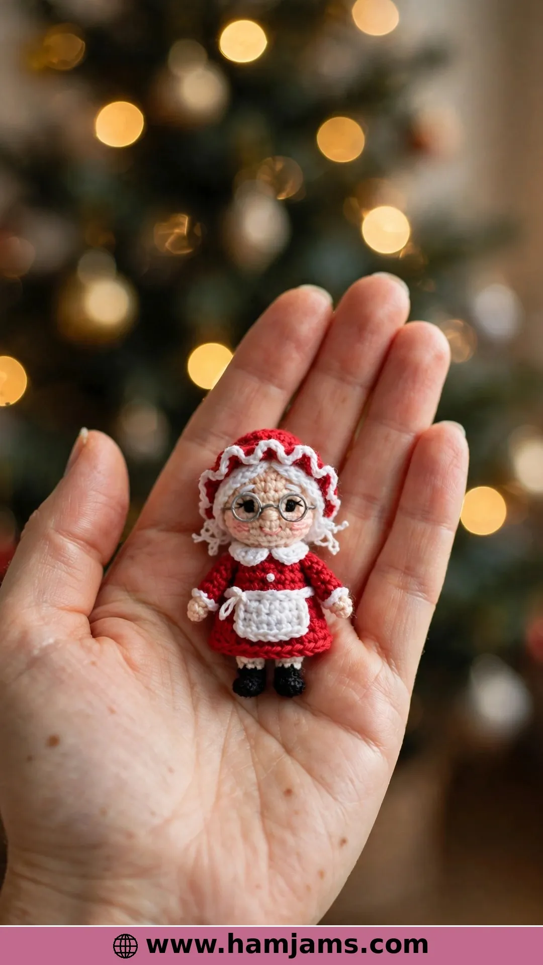 The Two-Inch Mrs Claus Ornament