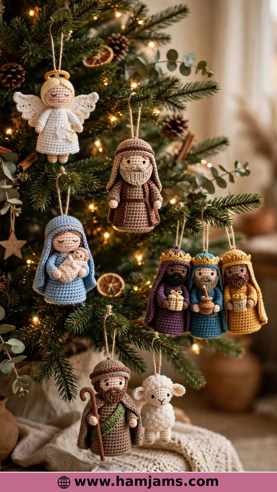 A Whole Nativity That Hangs on the Tree