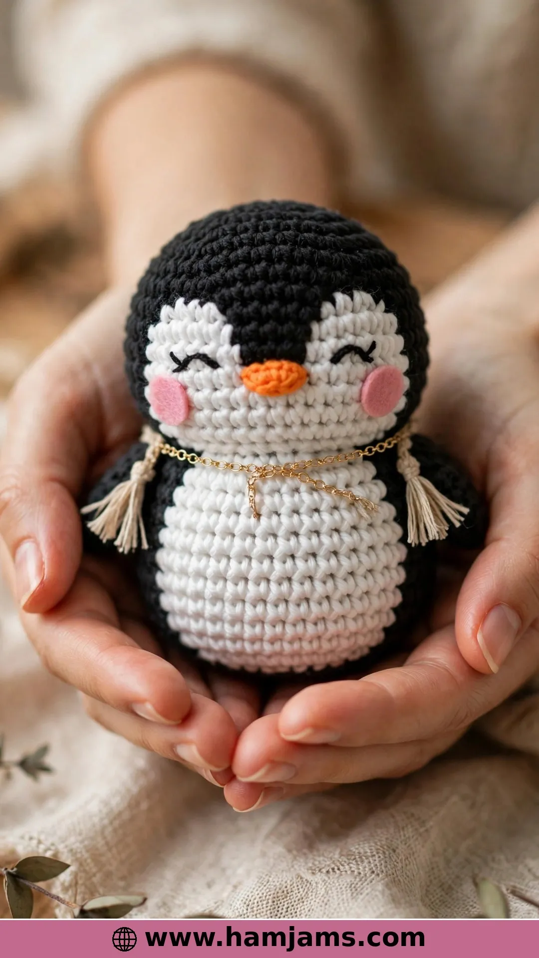 The Cuddly Penguin With the Little Chain Scarf