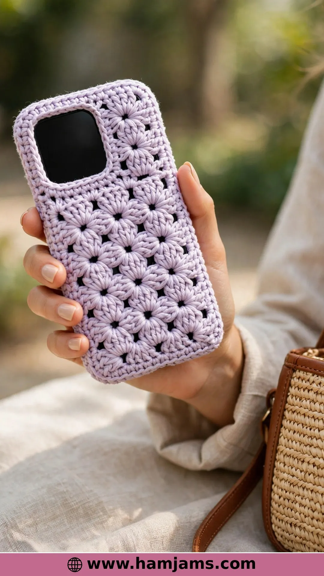 Olivia: Lilac Clusters for a Soft, Cushioned Close Fit