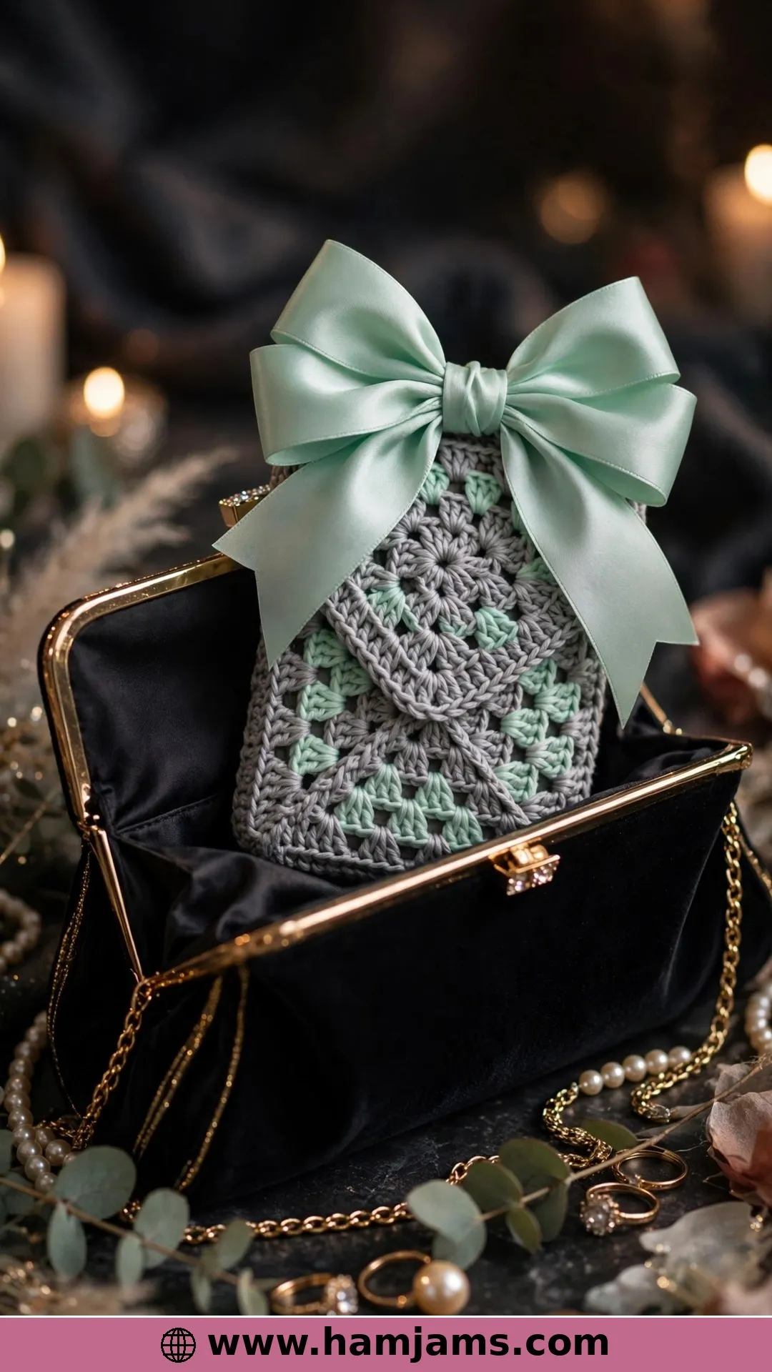 The Big Bow Envelope Case
