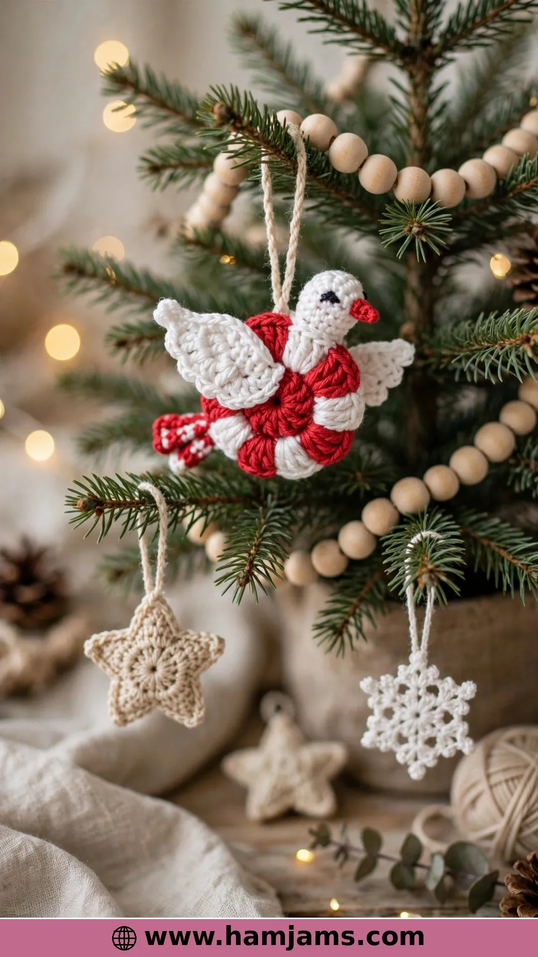 A Nordic Dove for a Scandinavian Christmas
