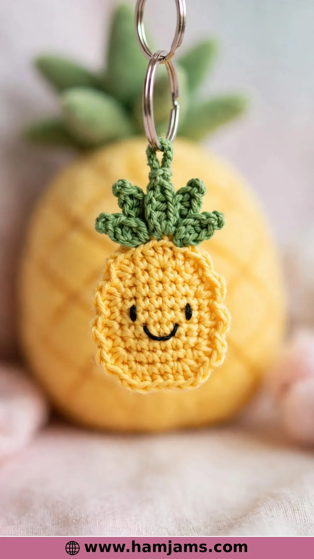 The Tiny Ragdoll Keychain