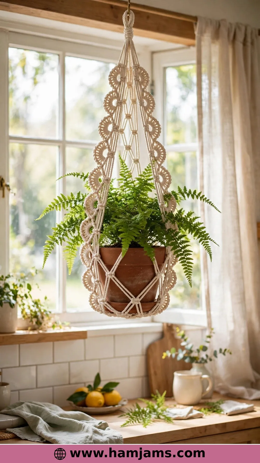 Scalloped Lattice Sides for the Classic Five-Inch Pot