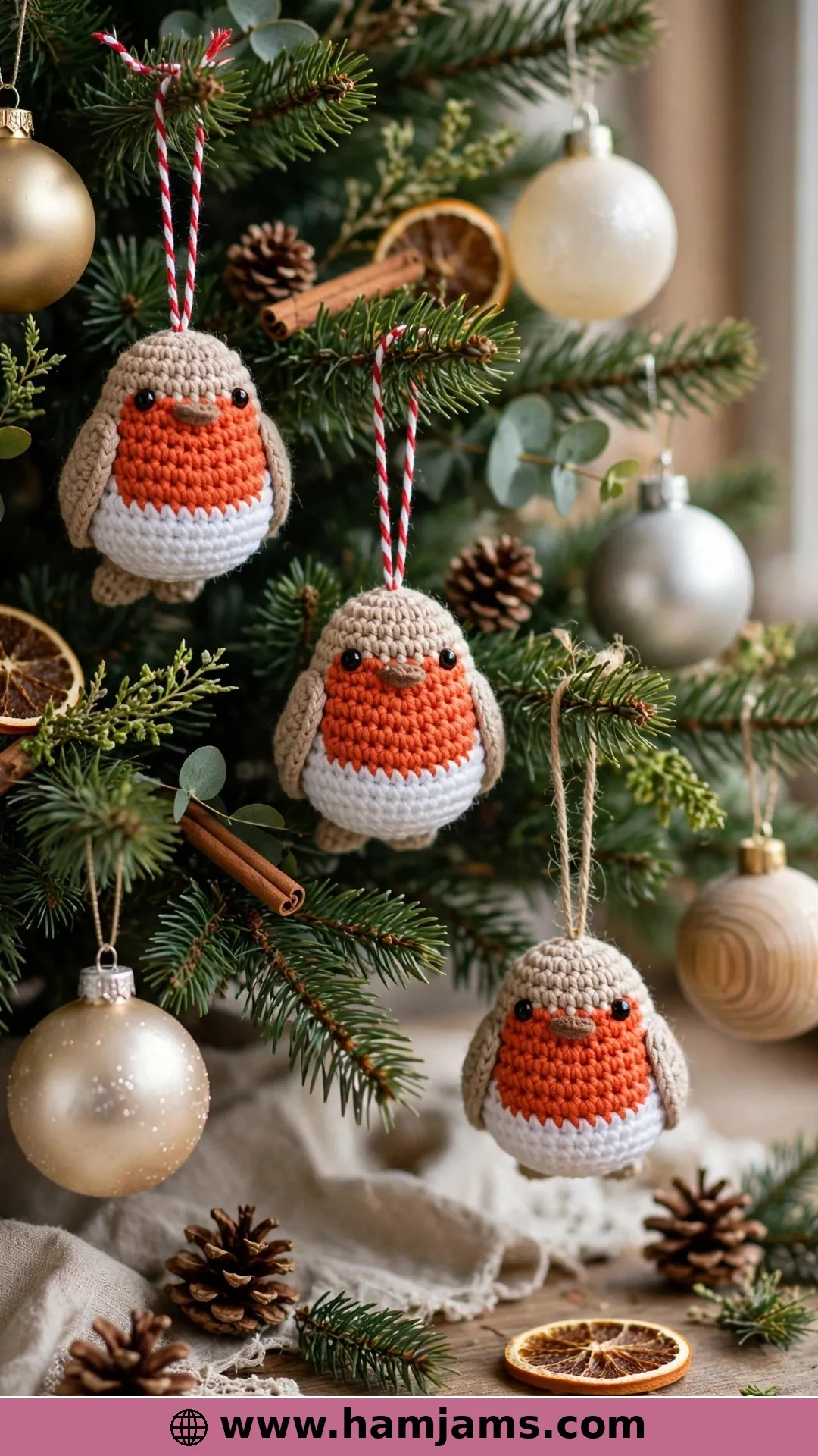 Robin Baubles for the Whole Tree