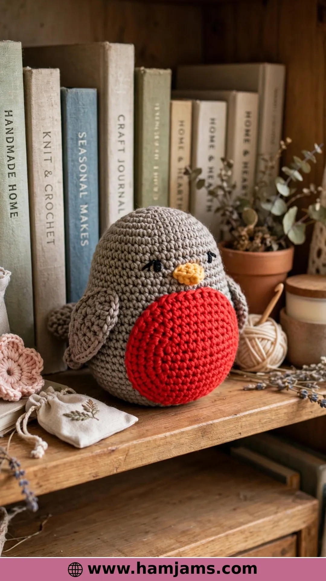 A Round, Pudgy Amigurumi Robin