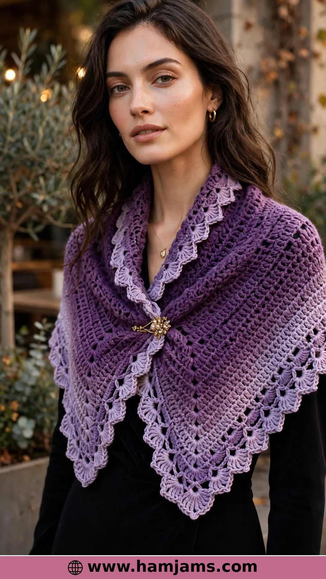 Purple Fades and a Border That Ripples