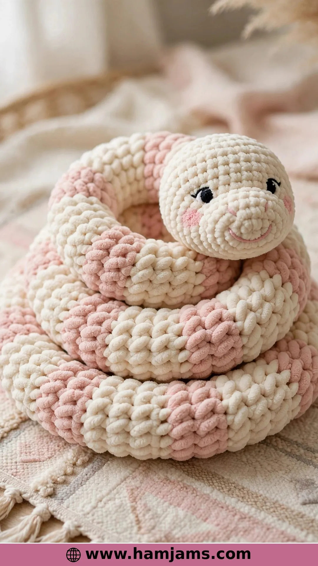 The Easy Super-Bulky Cuddler