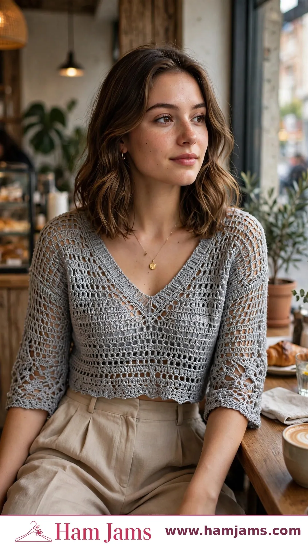 The Cropped V-Neck for High-Waisted Everything