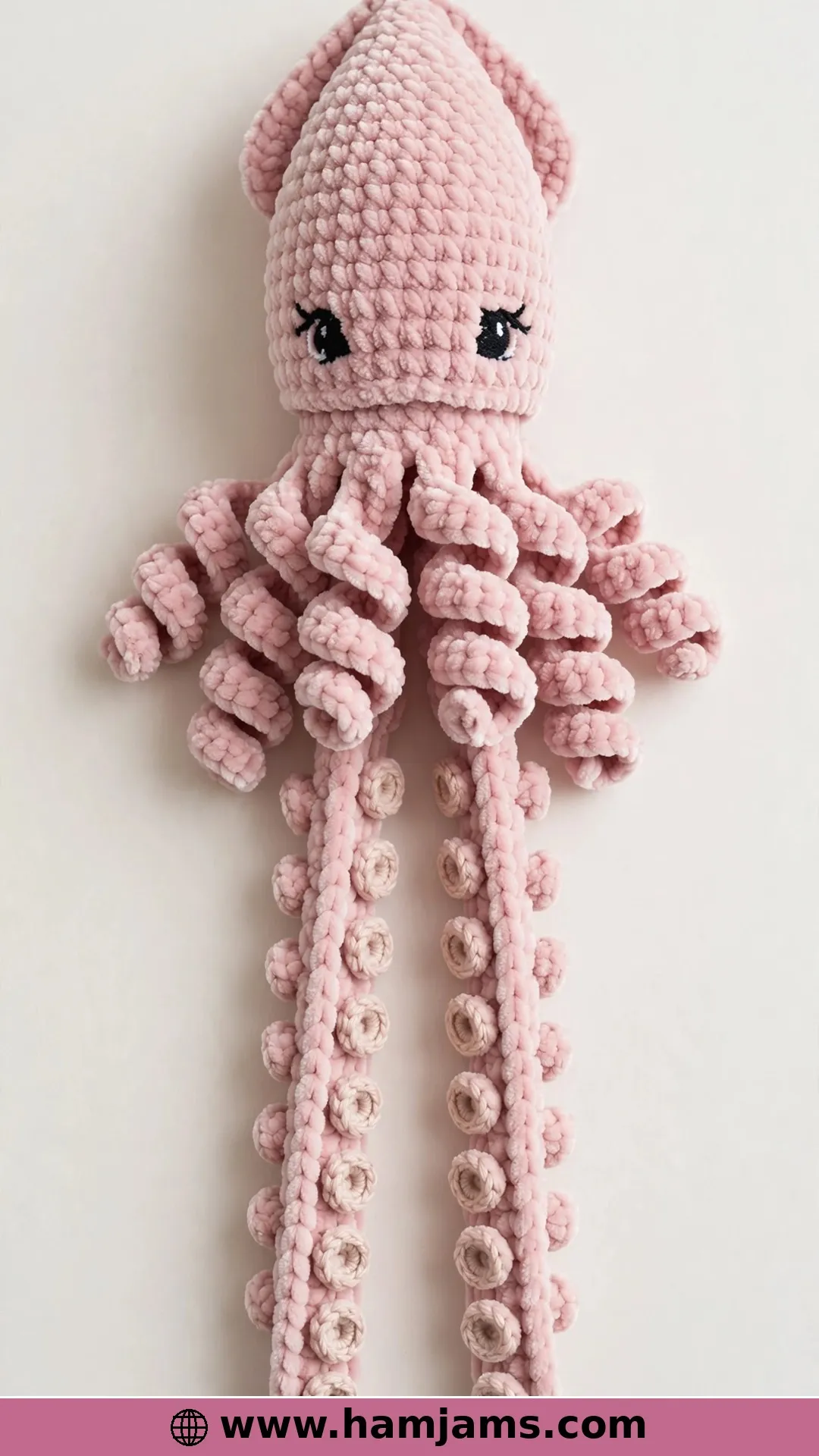 The Plush-Yarn Adorable Squid