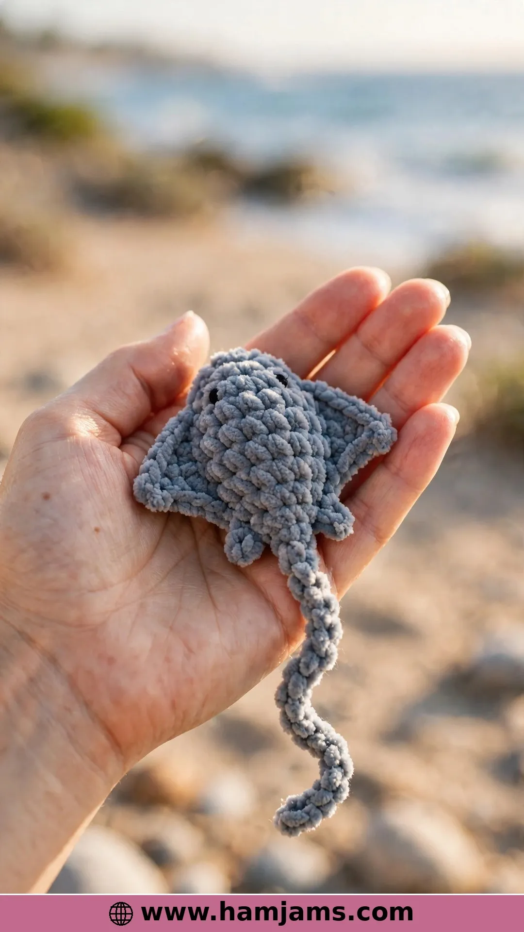 The Tiny No-Sew Jelly Bean Ray