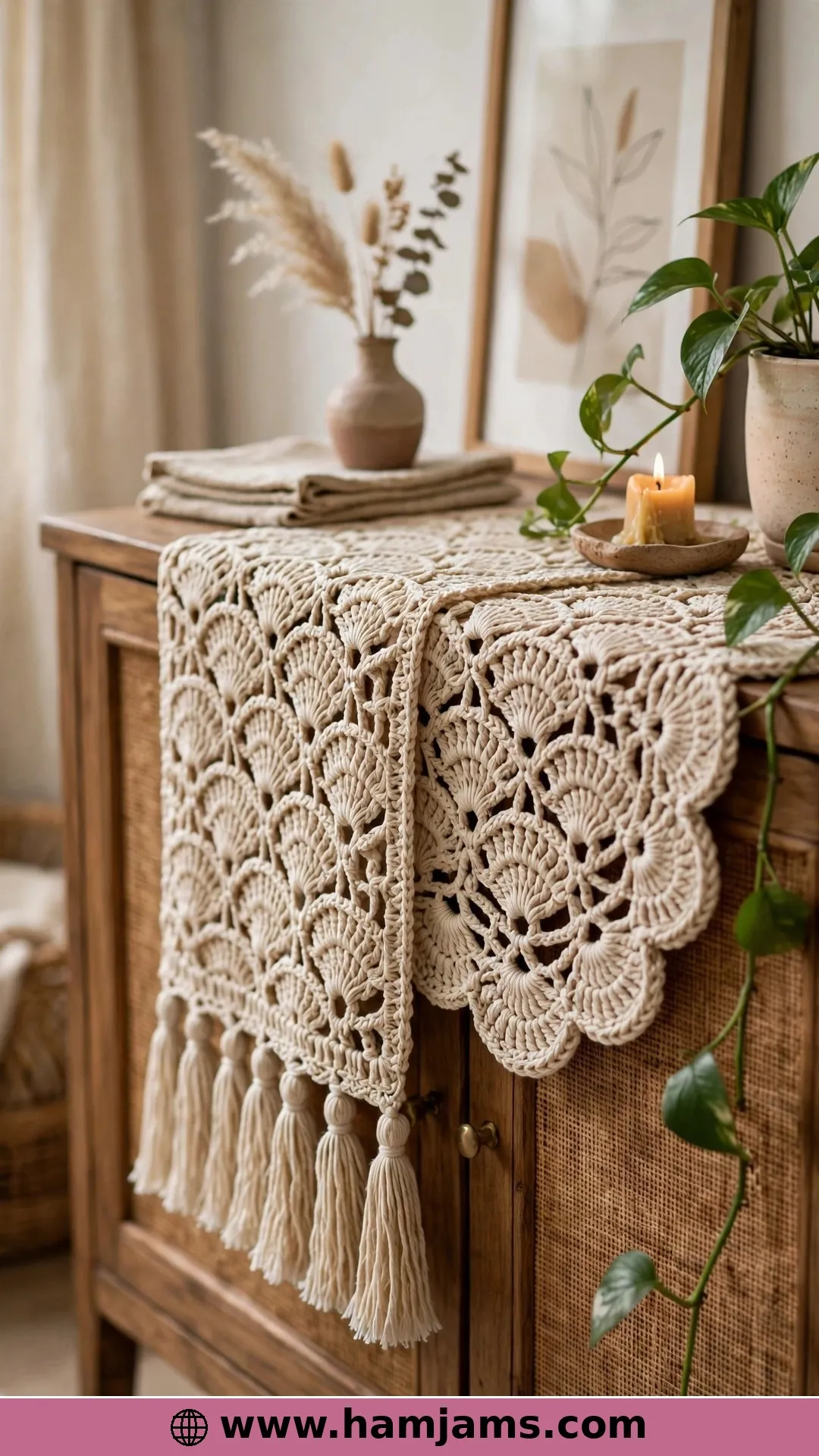 The One-Sided Scallop Boho