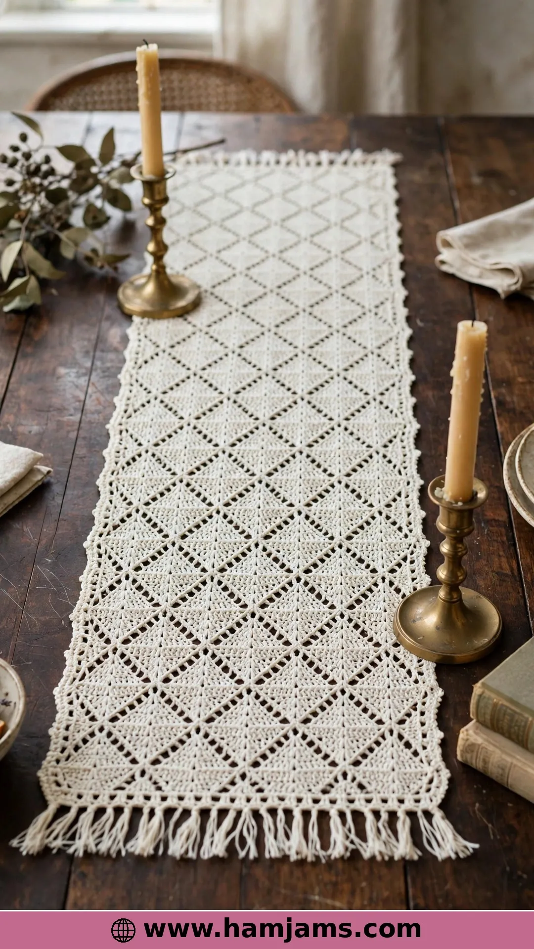 Geometric Filet in Chunky Cotton