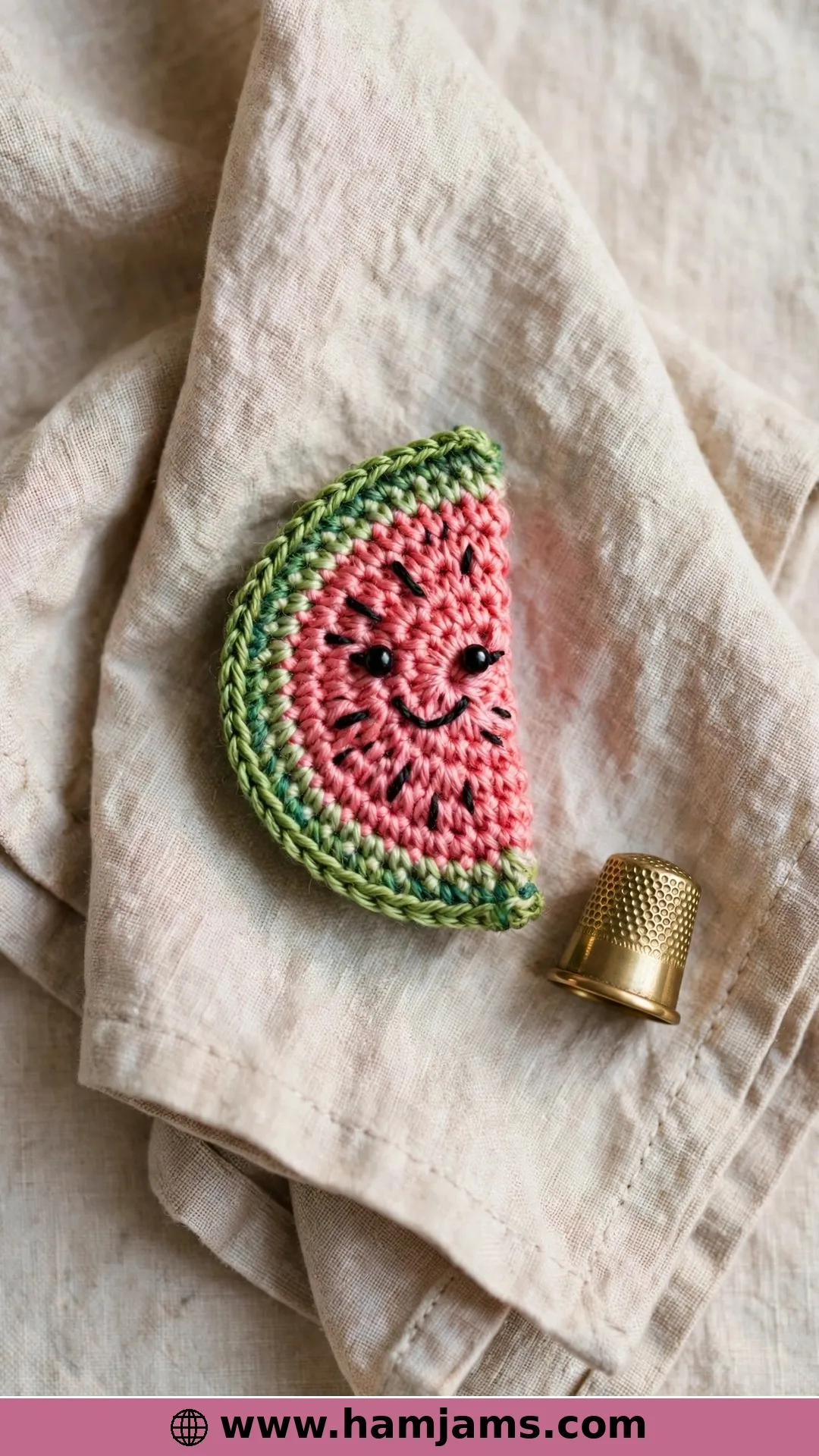 The Tiny Fingering-Weight Mini Slice