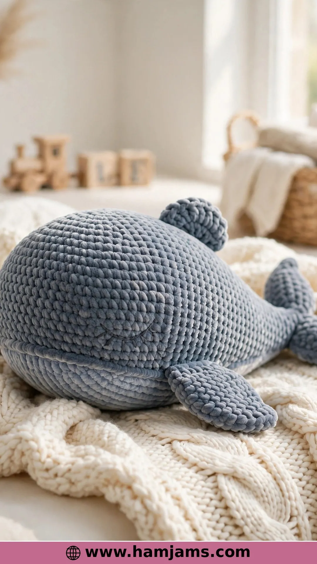 The Big Sleepy Chunky Whale in Velvet Yarn