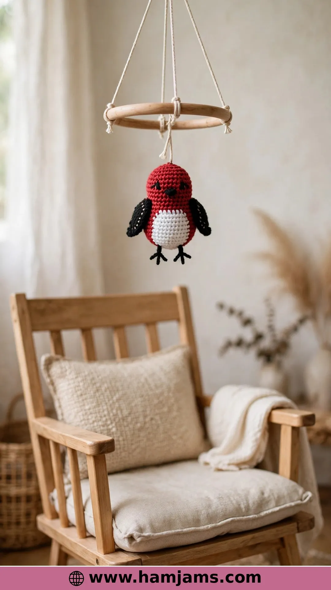 A Little Birdie for a Mobile