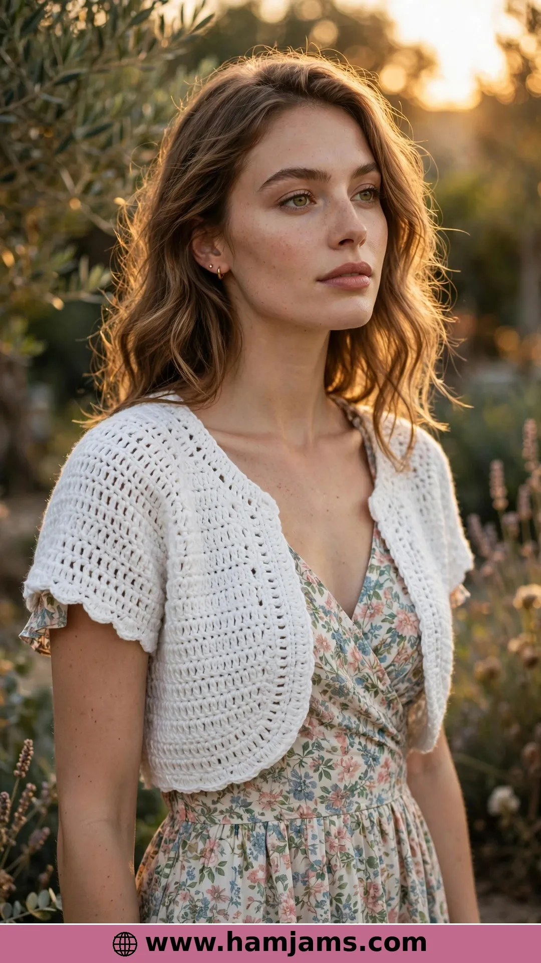 A Romantic V-Stitch for Summer Evenings